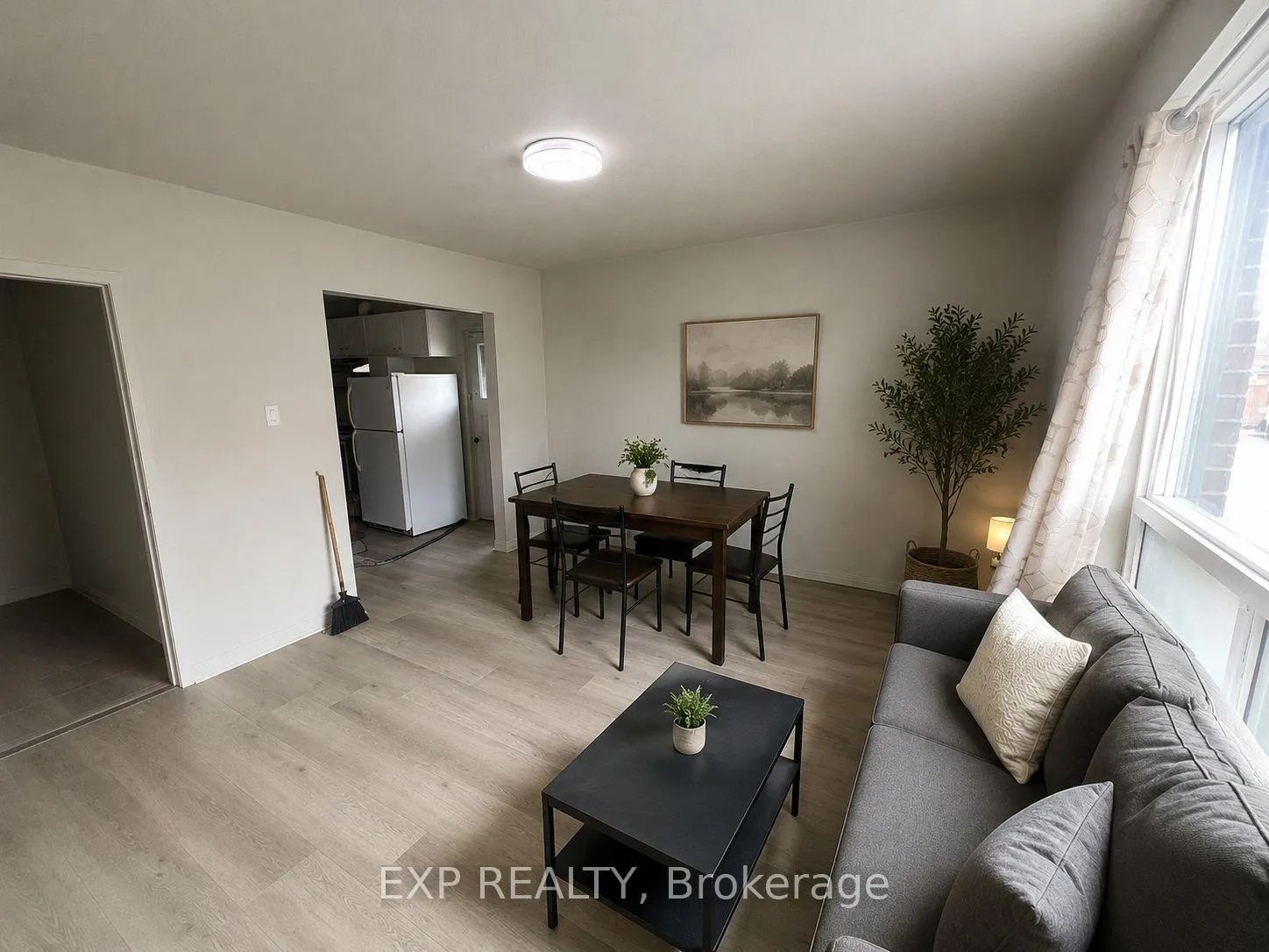 Photo 4 of Unit 2, 2146 Danforth Avenue, Toronto, Danforth — HOMEH