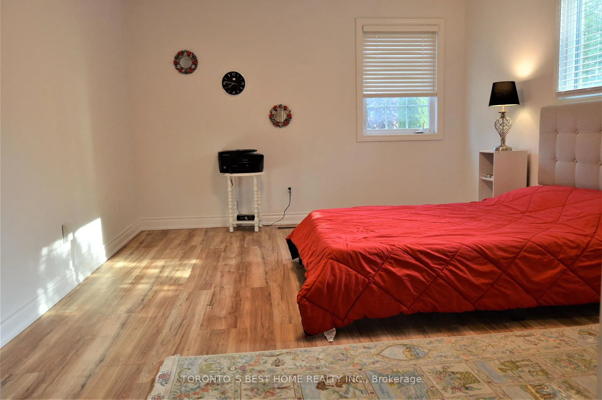 Photo 18 of Unit Main Floor, 14 Simmons Crescent, Aurora, Aurora Highlands — HOMEH
