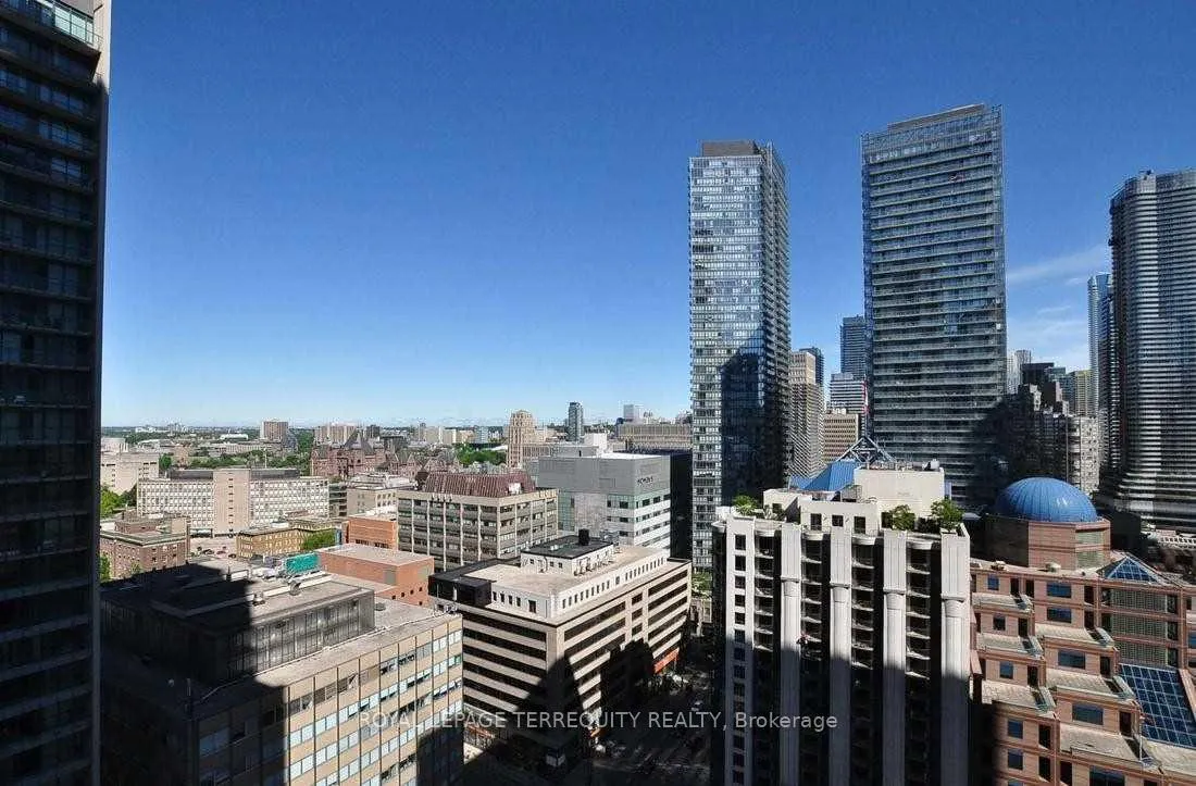 Photo 10 of Unit 2401, 763 Bay Street, Toronto, Bay Street Corridor — HOMEH
