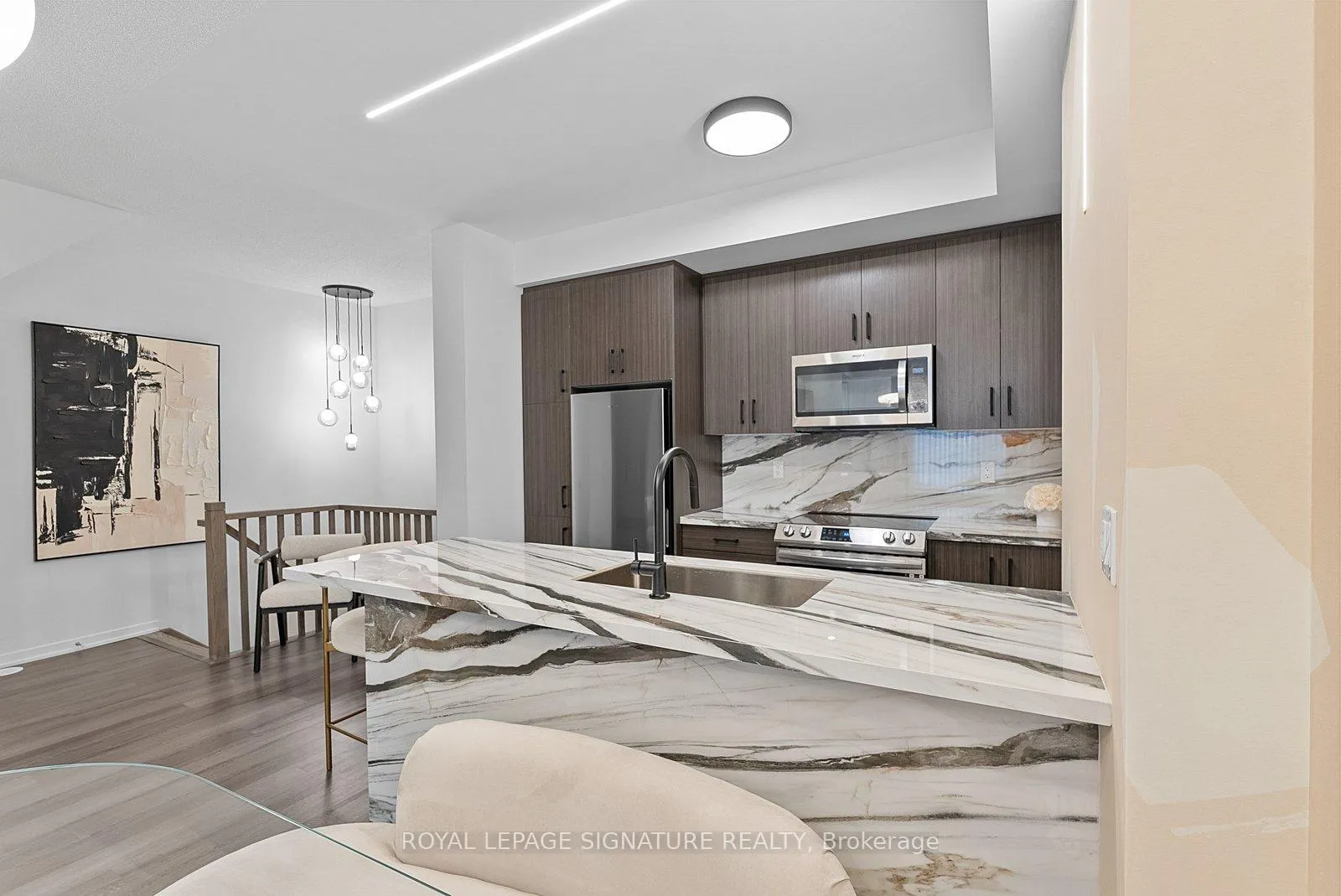 Photo 13 of Unit TH114, 30 William Jackson Way, Etobicoke, New Toronto — HOMEH