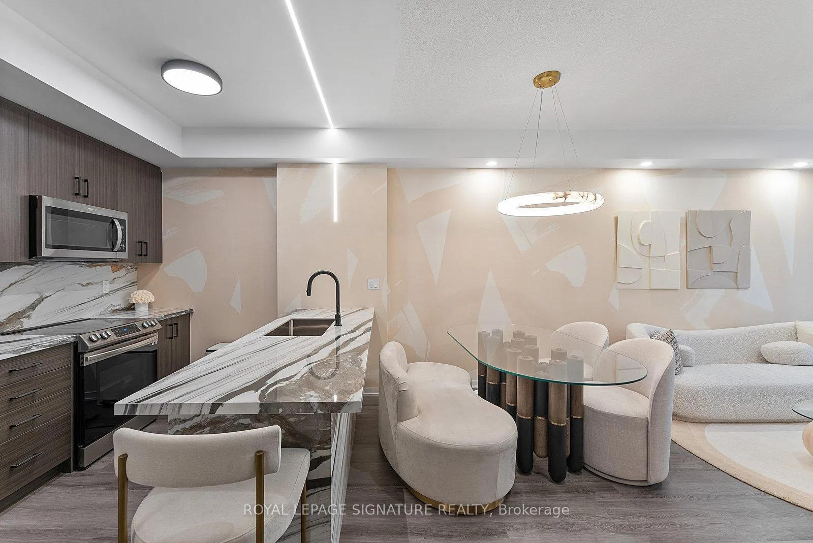 Photo 22 of Unit TH114, 30 William Jackson Way, Etobicoke, New Toronto — HOMEH
