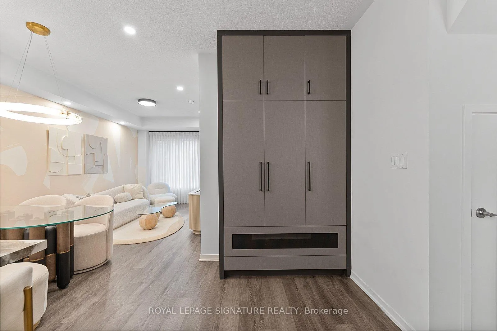 Photo 26 of Unit TH114, 30 William Jackson Way, Etobicoke, New Toronto — HOMEH