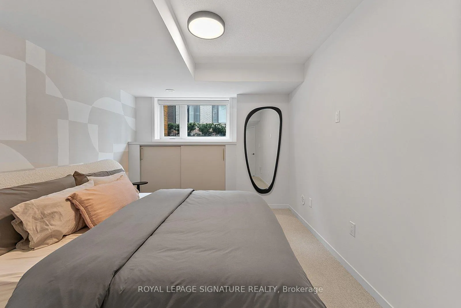 Photo 34 of Unit TH114, 30 William Jackson Way, Etobicoke, New Toronto — HOMEH