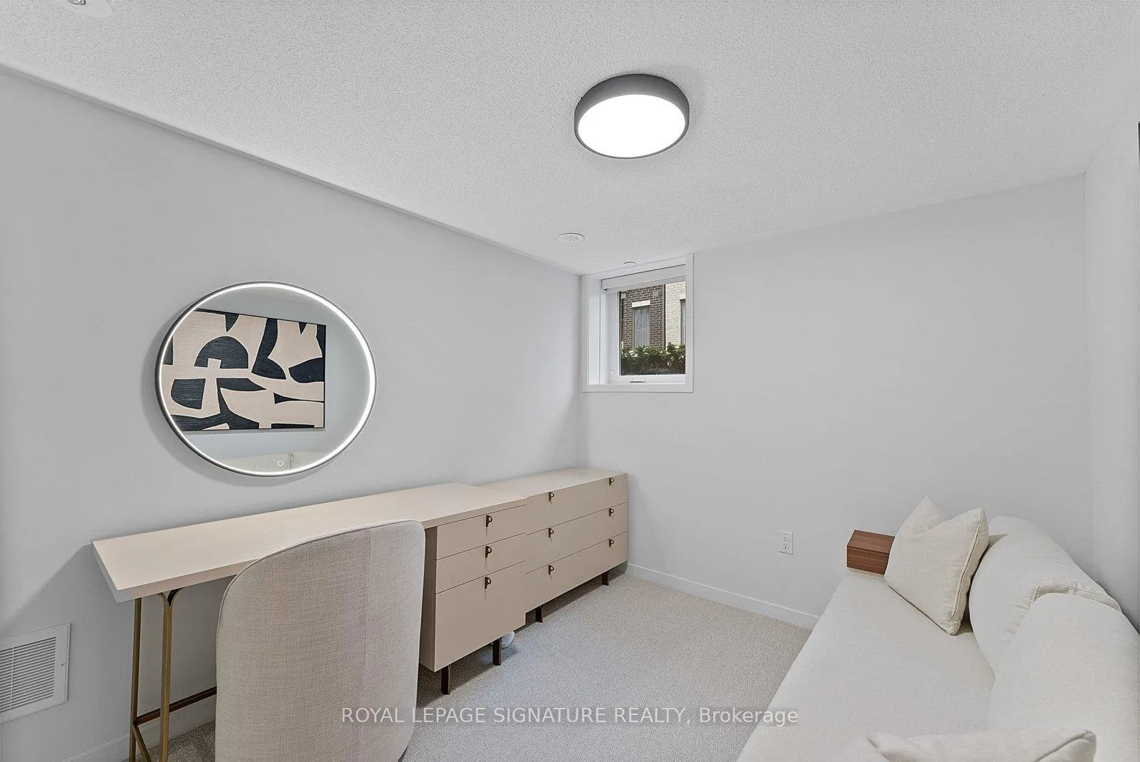 Photo 42 of Unit TH114, 30 William Jackson Way, Etobicoke, New Toronto — HOMEH