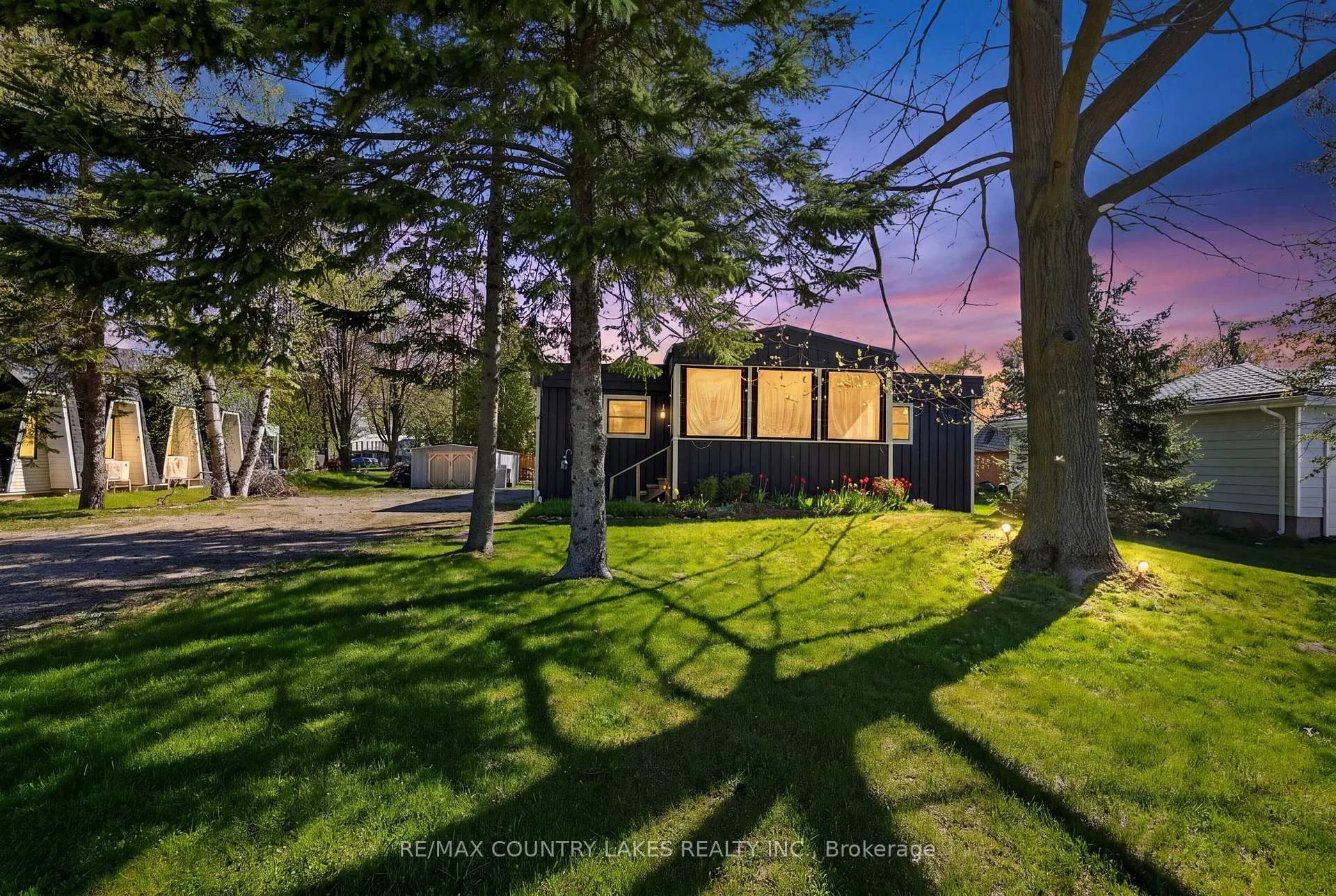 Photo 1 of 19 Poplar Crescent, Ramara, Brechin — HOMEH