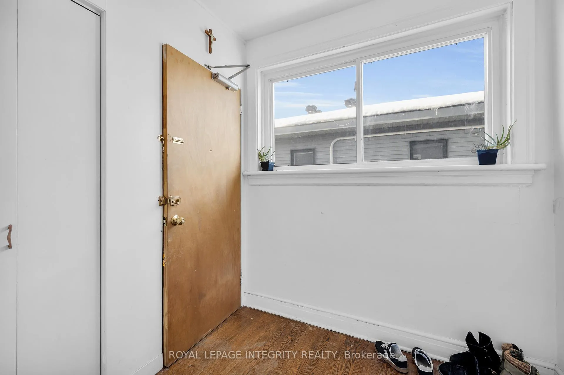Photo 13 of 154 Columbus Avenue, Ottawa, Overbrook/Castle Heights — HOMEH