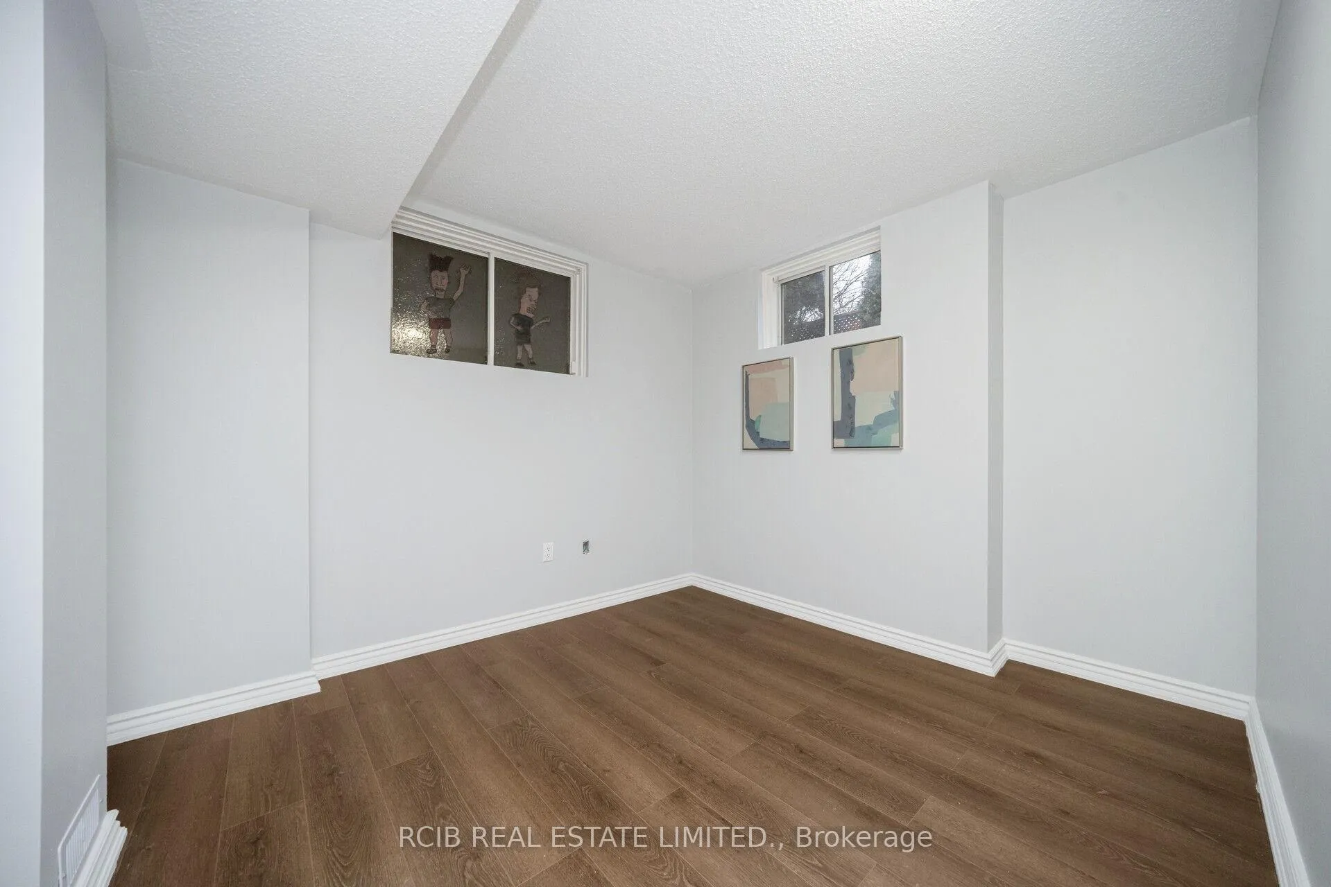 Photo 34 of 4 Carabram Court, Brampton, Brampton West — HOMEH