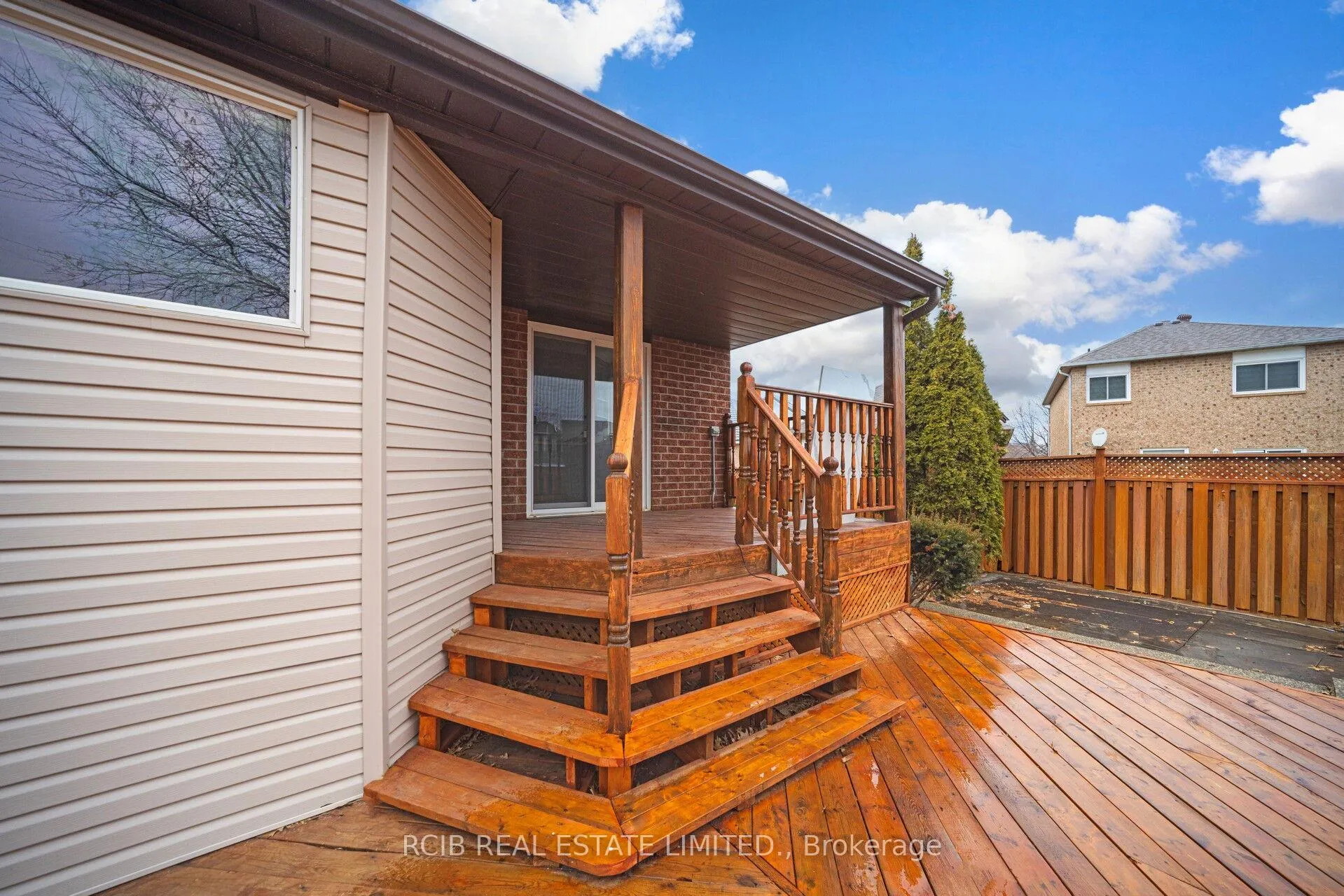 Photo 43 of 4 Carabram Court, Brampton, Brampton West — HOMEH