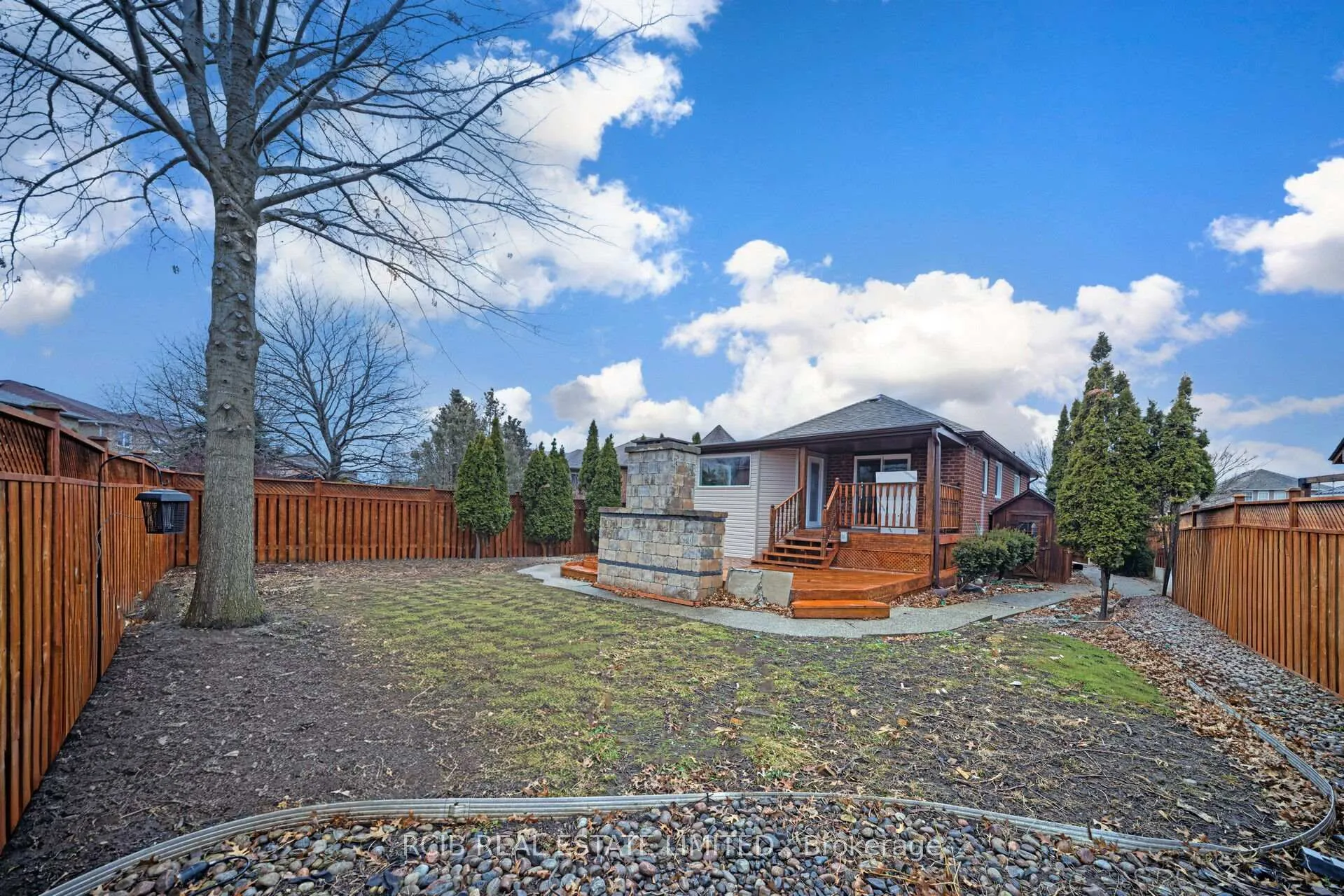 Photo 46 of 4 Carabram Court, Brampton, Brampton West — HOMEH