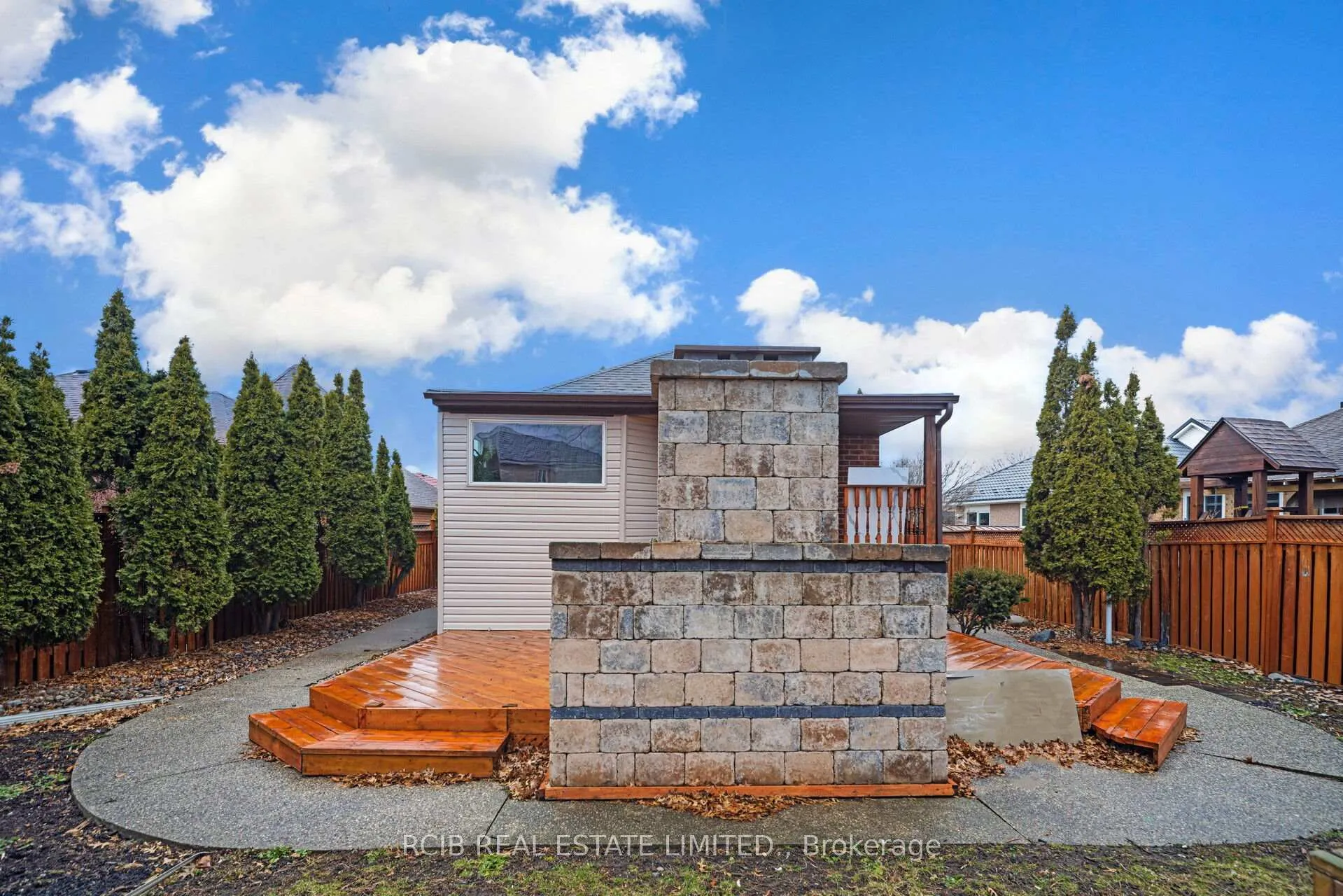 Photo 47 of 4 Carabram Court, Brampton, Brampton West — HOMEH