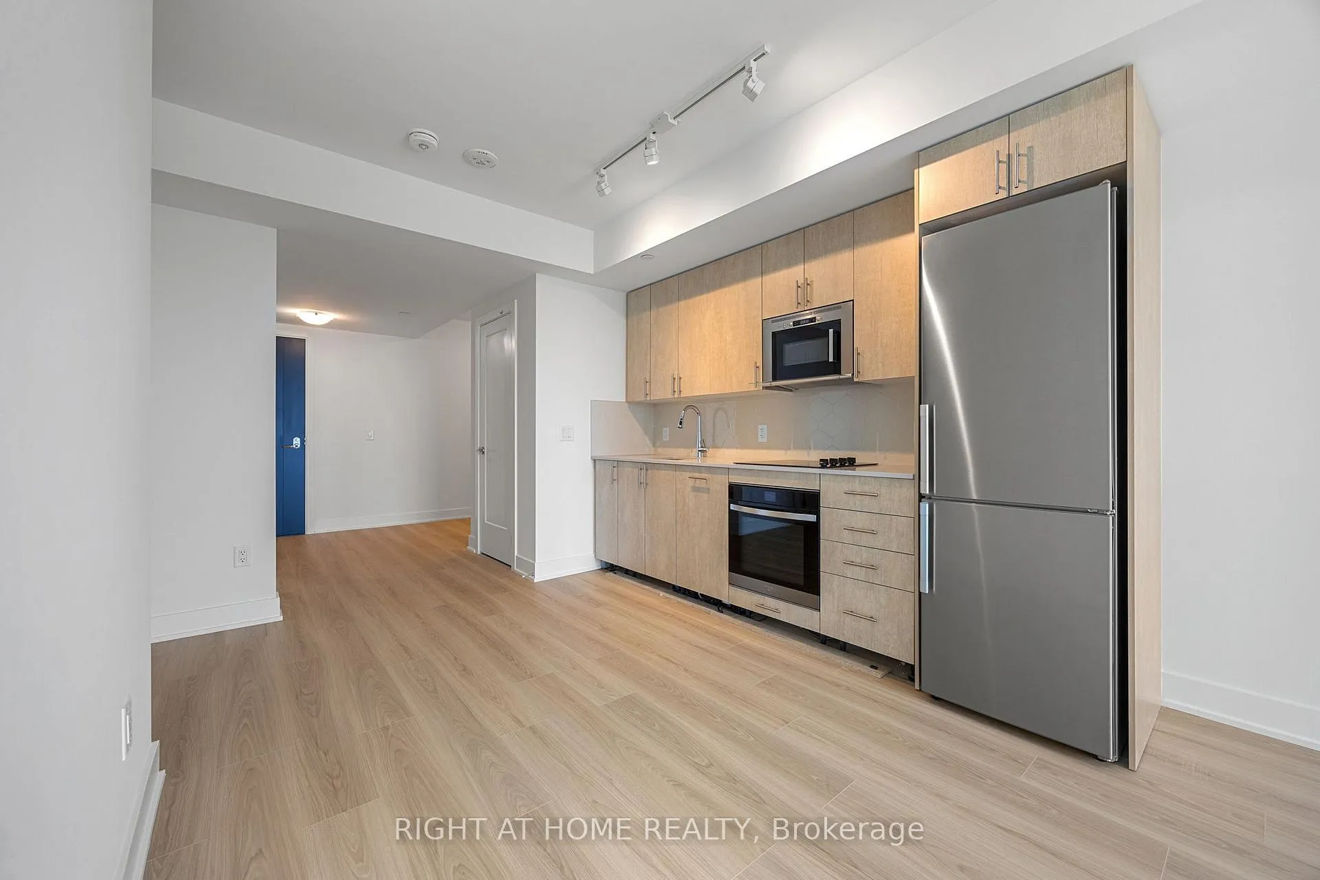Photo 7 of Unit 2211, 2545 Simcoe Street, Oshawa, Windfields — HOMEH