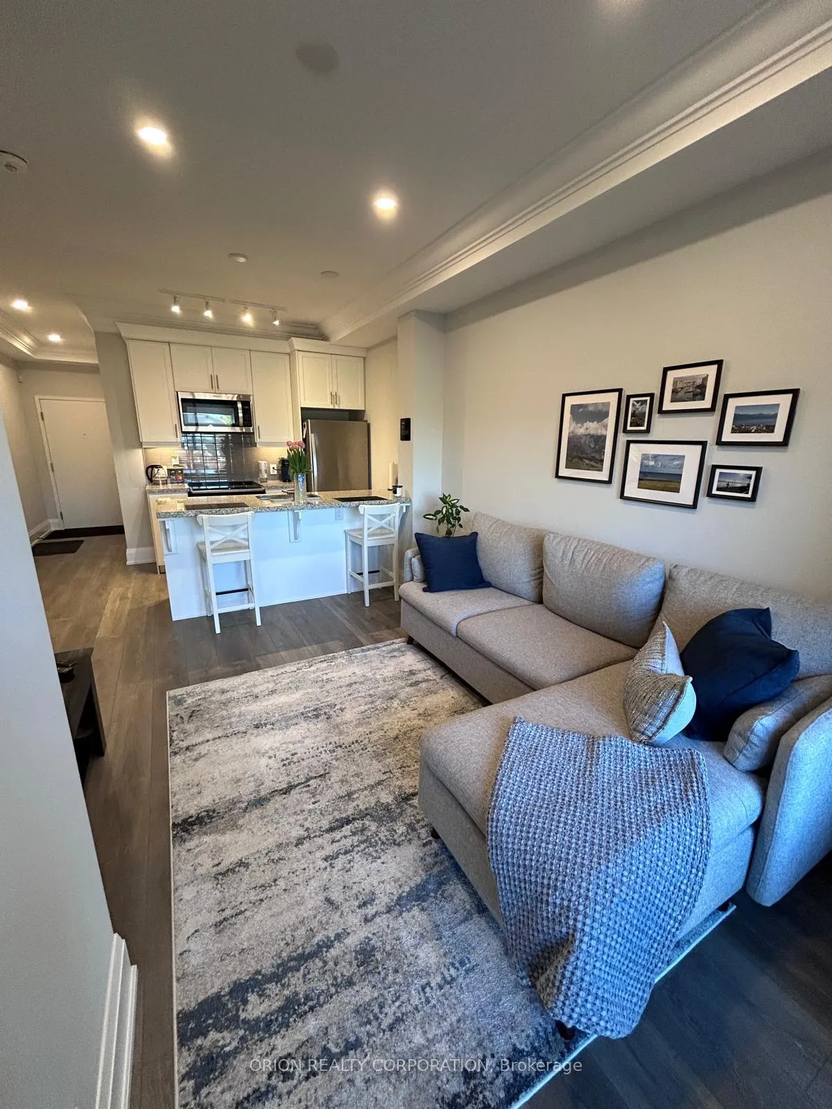 Photo 4 of Unit 324, 4040 Upper Middle Road, Burlington, Tansley — HOMEH