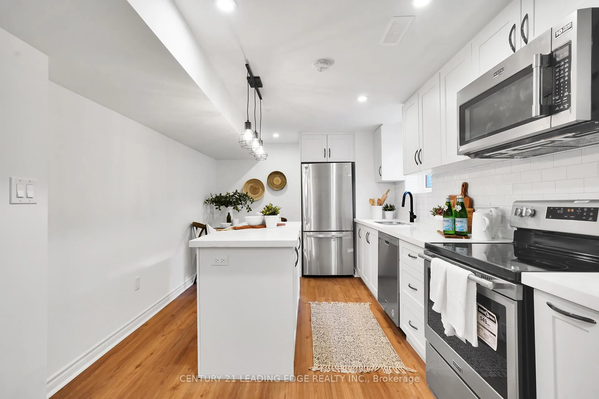 Photo 15 of Unit 2, 13 Quaintance Avenue, Ajax, South East — HOMEH
