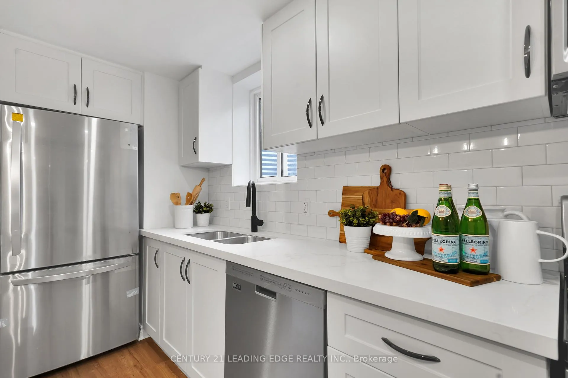 Photo 22 of Unit 2, 13 Quaintance Avenue, Ajax, South East — HOMEH