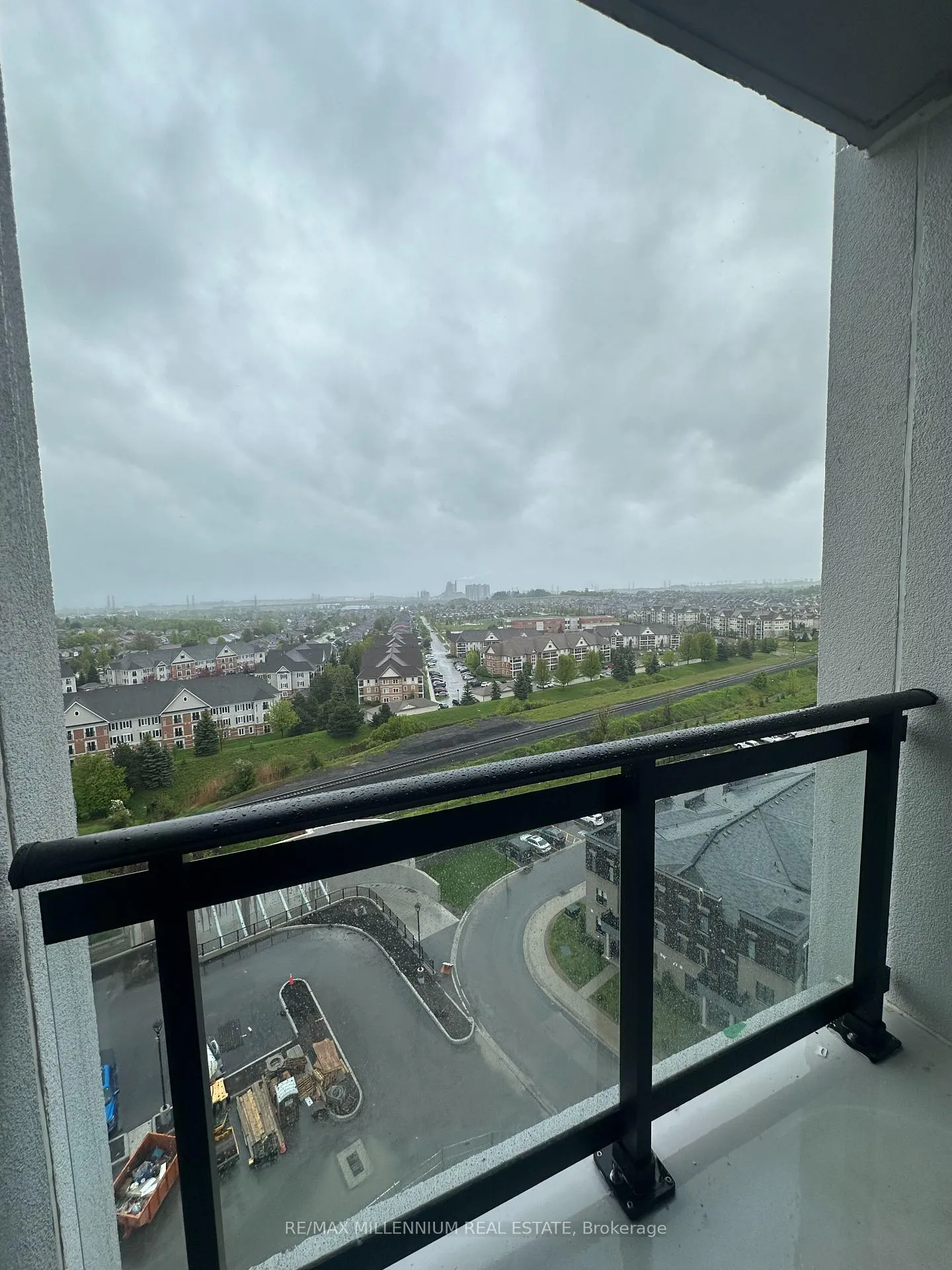 Photo 13 of Unit 1121, 51 Clarington Boulevard, Clarington, Bowmanville — HOMEH