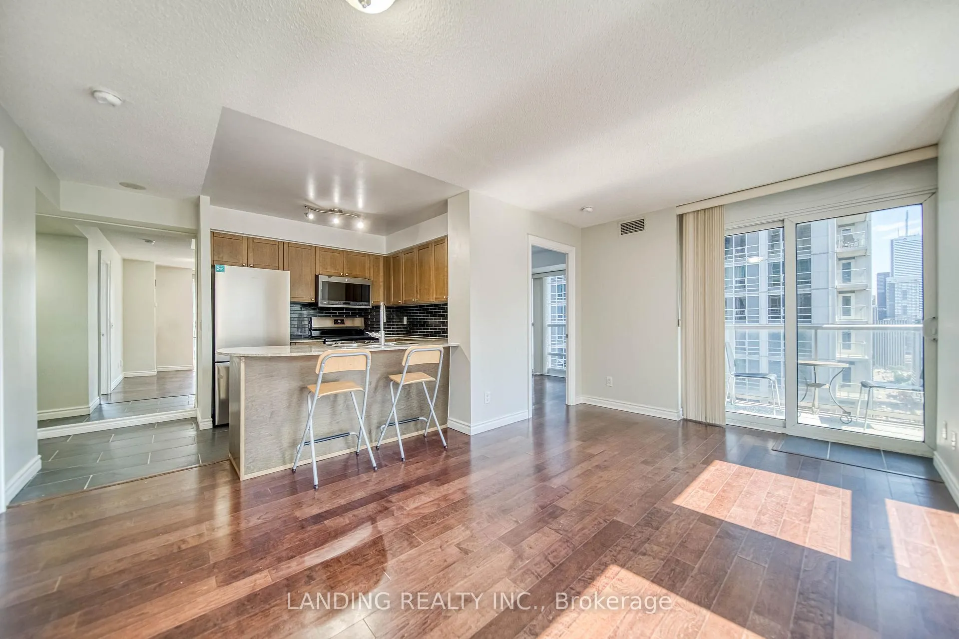 Photo 6 of Unit 2809, 763 Bay Street, Toronto, Bay Street Corridor — HOMEH