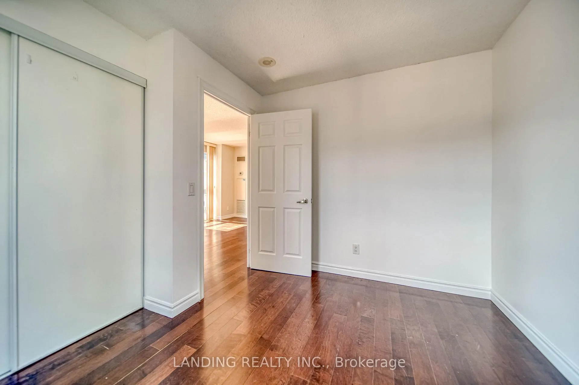 Photo 12 of Unit 2809, 763 Bay Street, Toronto, Bay Street Corridor — HOMEH