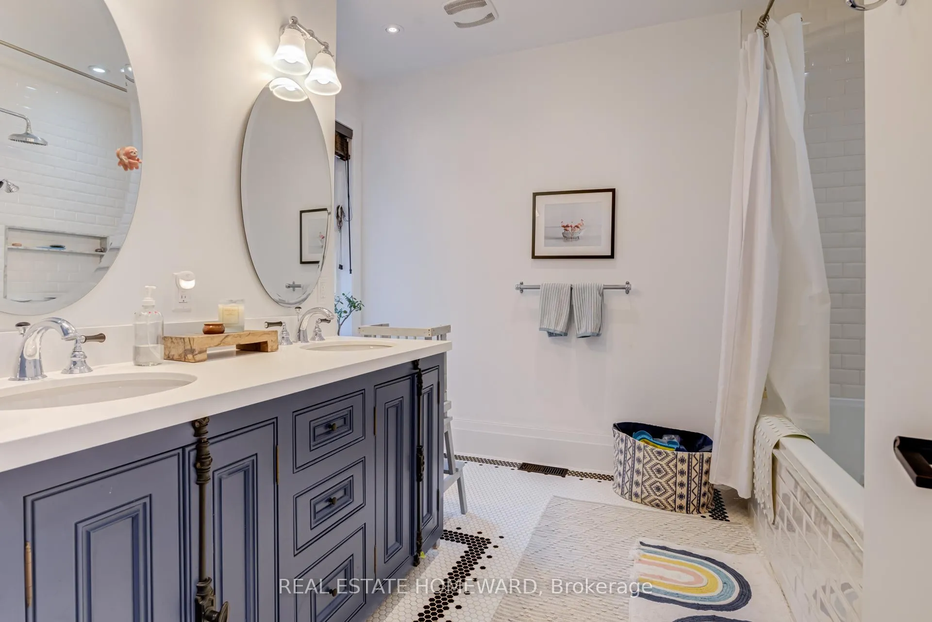 Photo 17 of 21 Sandford Avenue, Toronto, South Riverdale — HOMEH