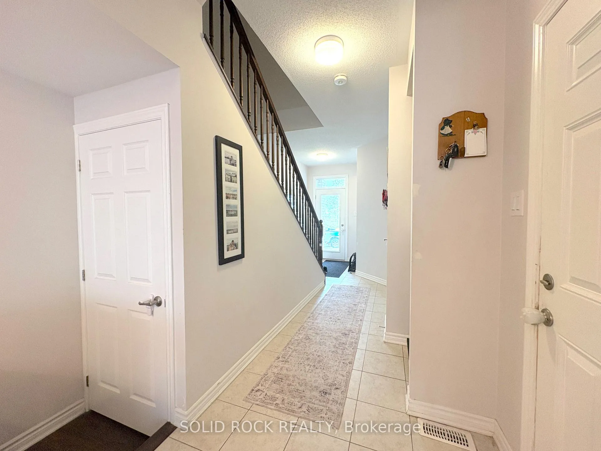 Photo 8 of 719 Derreen Avenue, Ottawa, Stittsville (North) — HOMEH