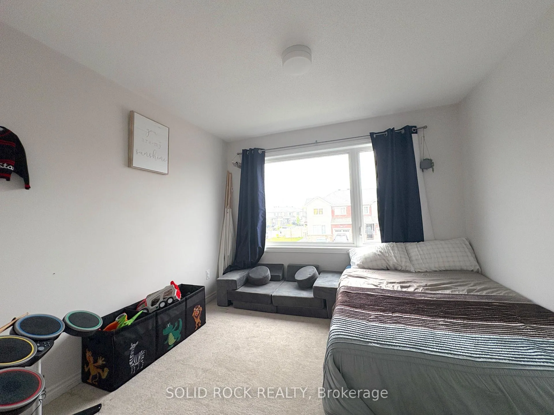 Photo 10 of 719 Derreen Avenue, Ottawa, Stittsville (North) — HOMEH