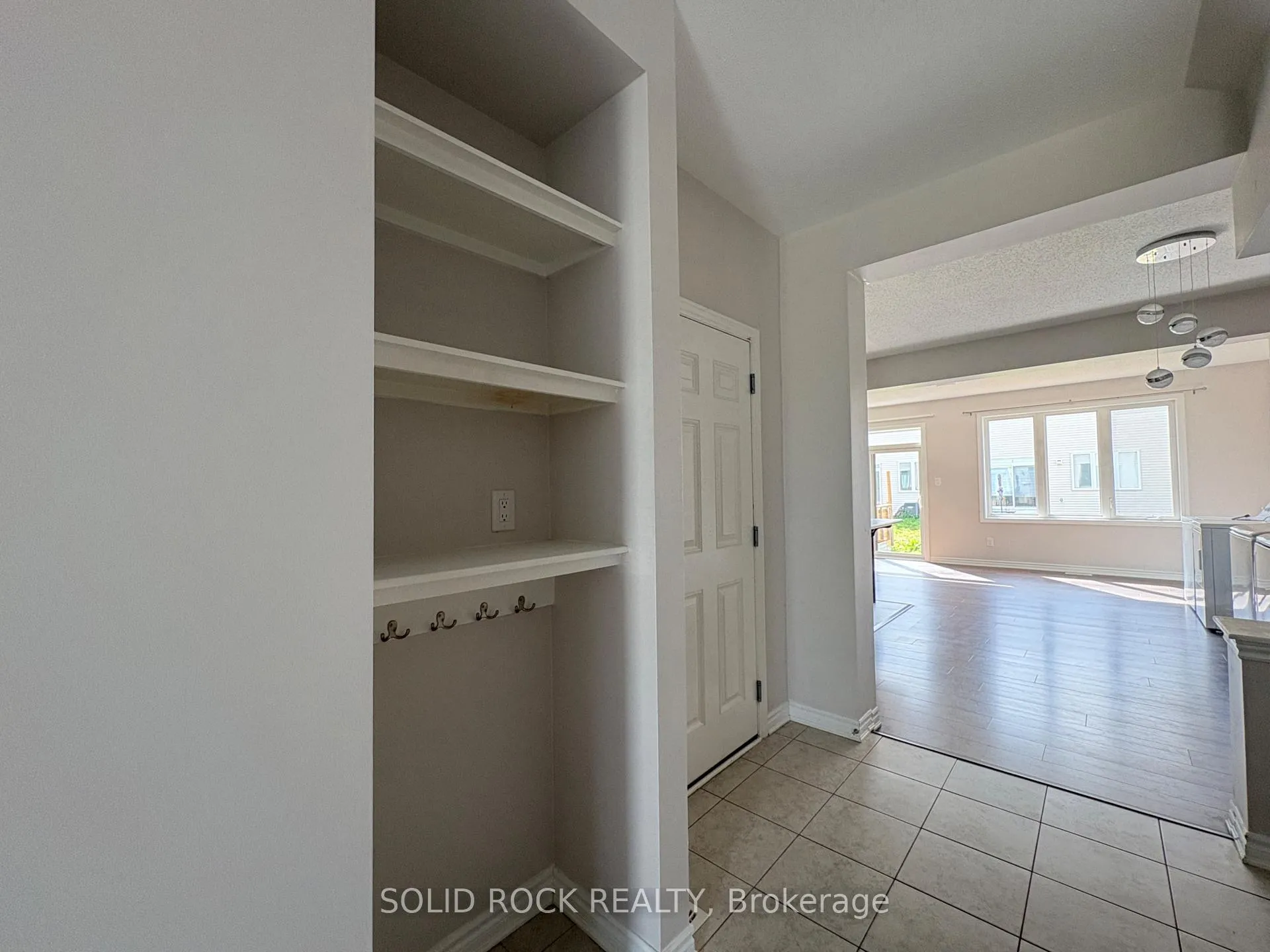 Photo 27 of 719 Derreen Avenue, Ottawa, Stittsville (North) — HOMEH