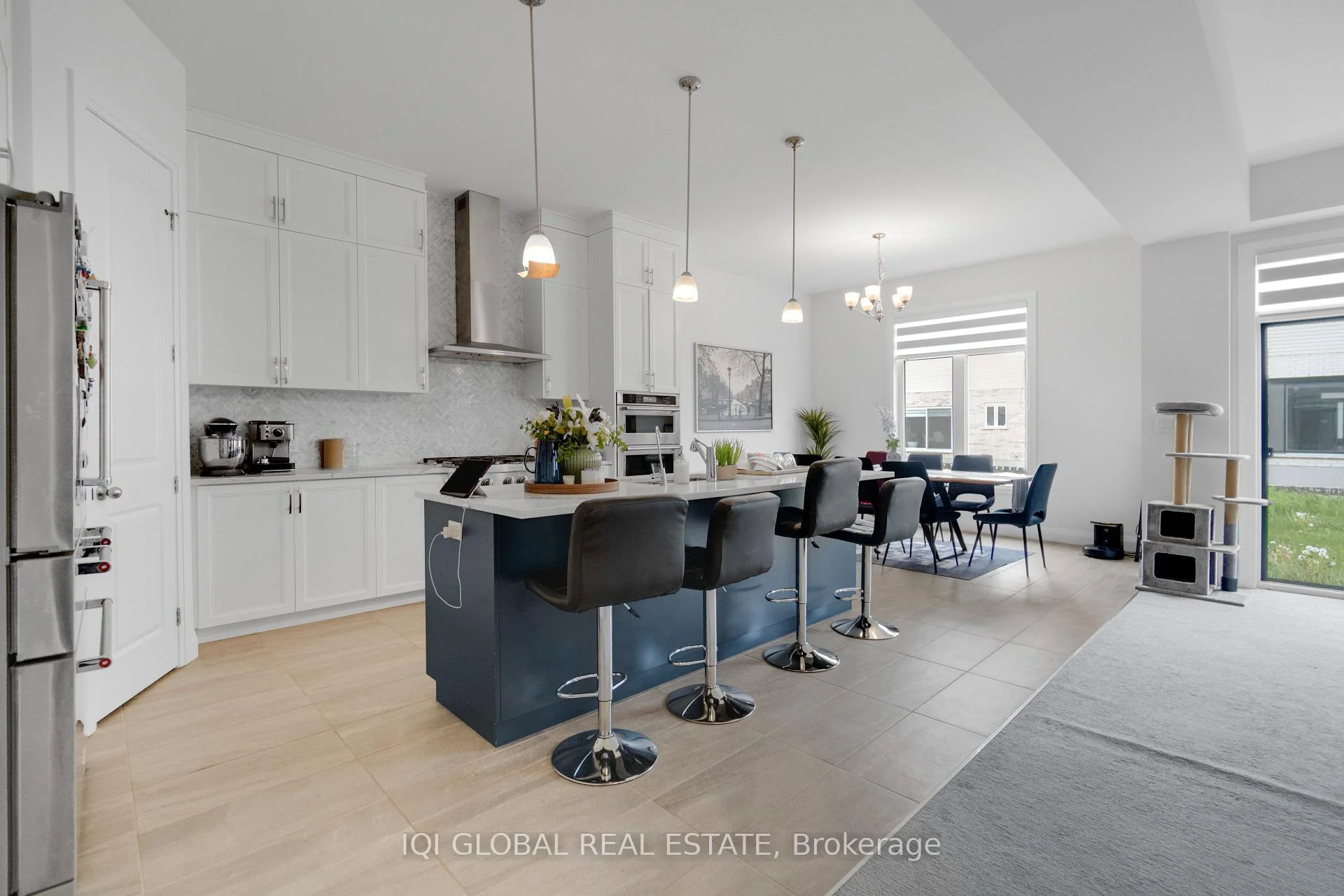 Photo 16 of 92 Sass Crescent, Brant, Paris — HOMEH