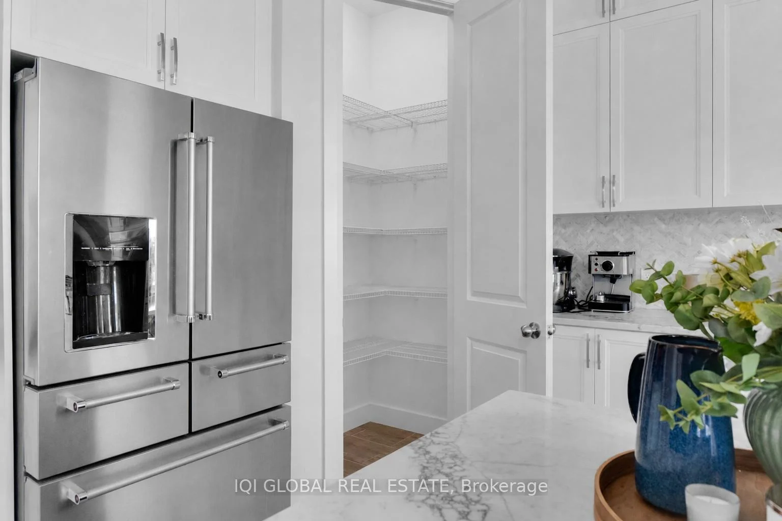 Photo 19 of 92 Sass Crescent, Brant, Paris — HOMEH