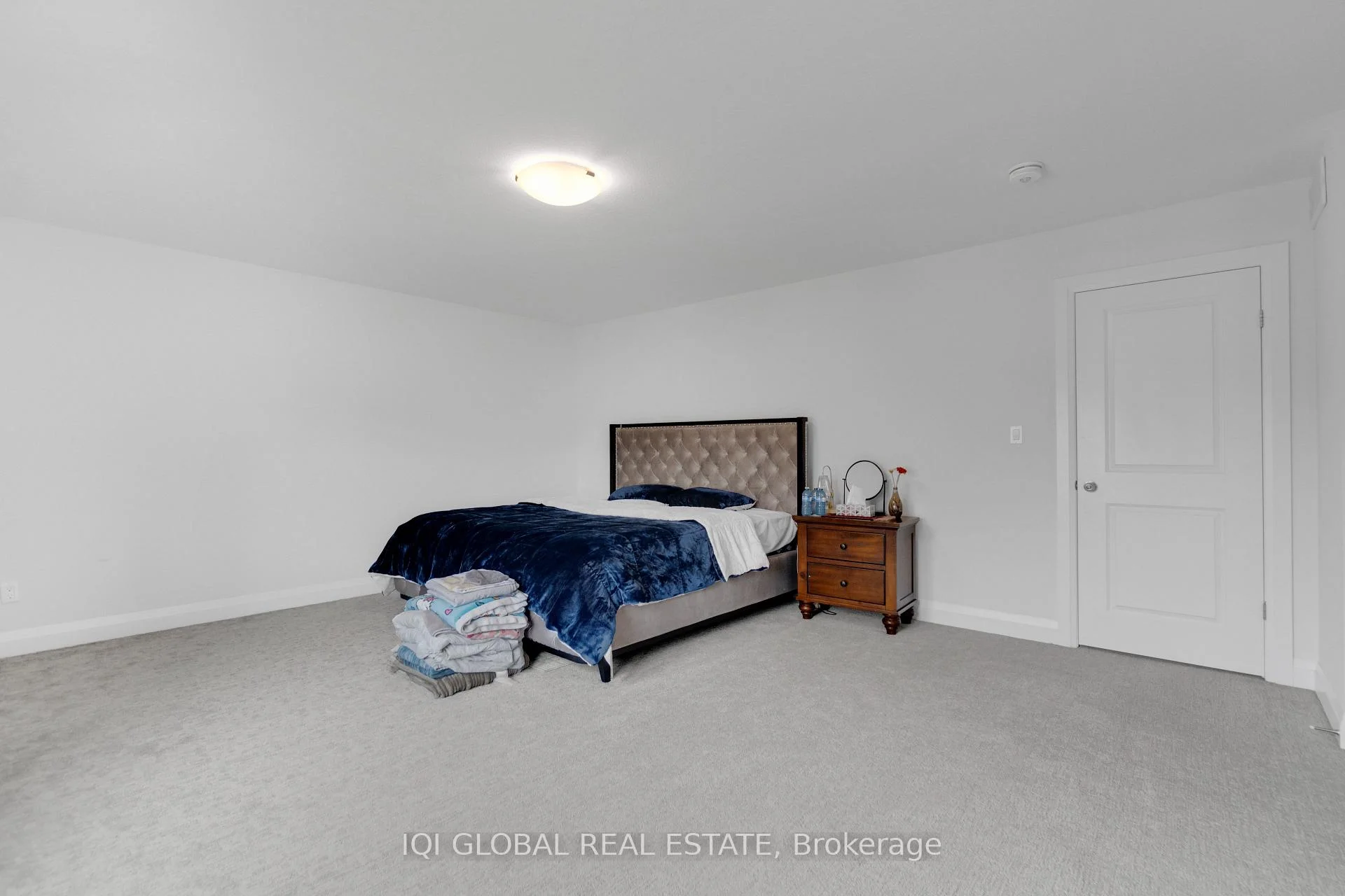 Photo 25 of 92 Sass Crescent, Brant, Paris — HOMEH