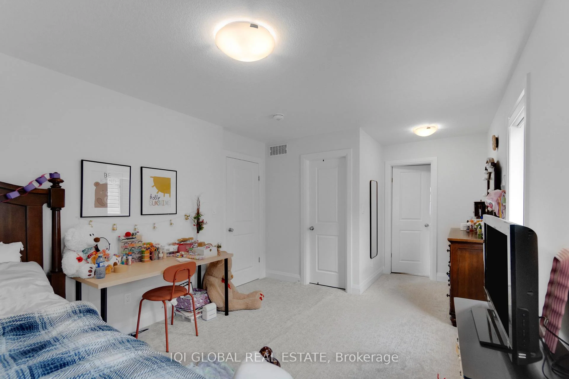Photo 32 of 92 Sass Crescent, Brant, Paris — HOMEH