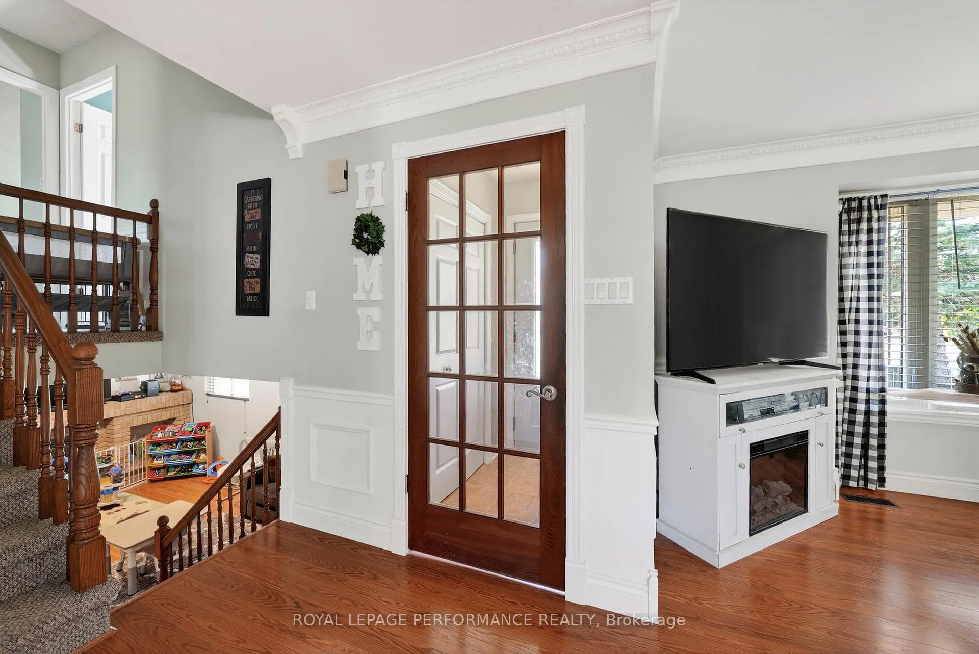 Photo 5 of 1321 Lochiel Street, Cornwall — HOMEH