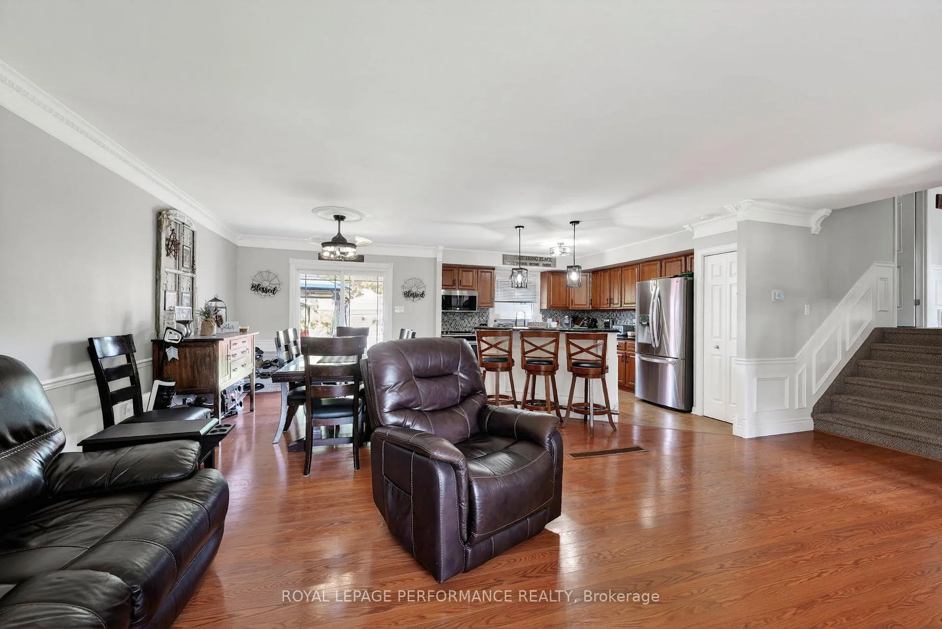 Photo 8 of 1321 Lochiel Street, Cornwall — HOMEH