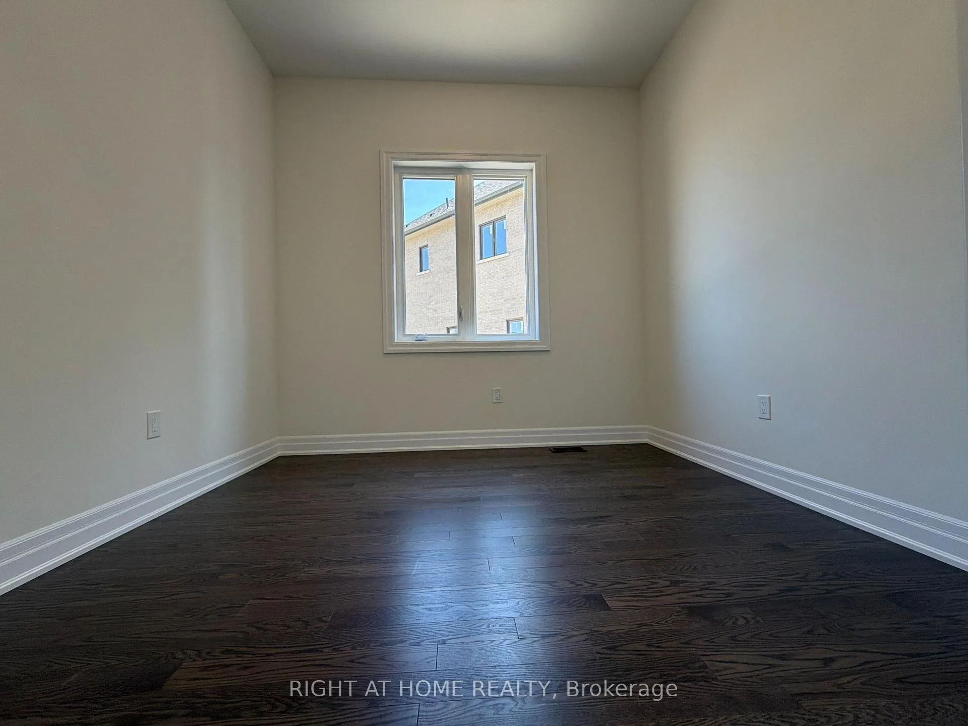 Photo 7 of 2127 Binbrook Drive, Oshawa, Kedron — HOMEH