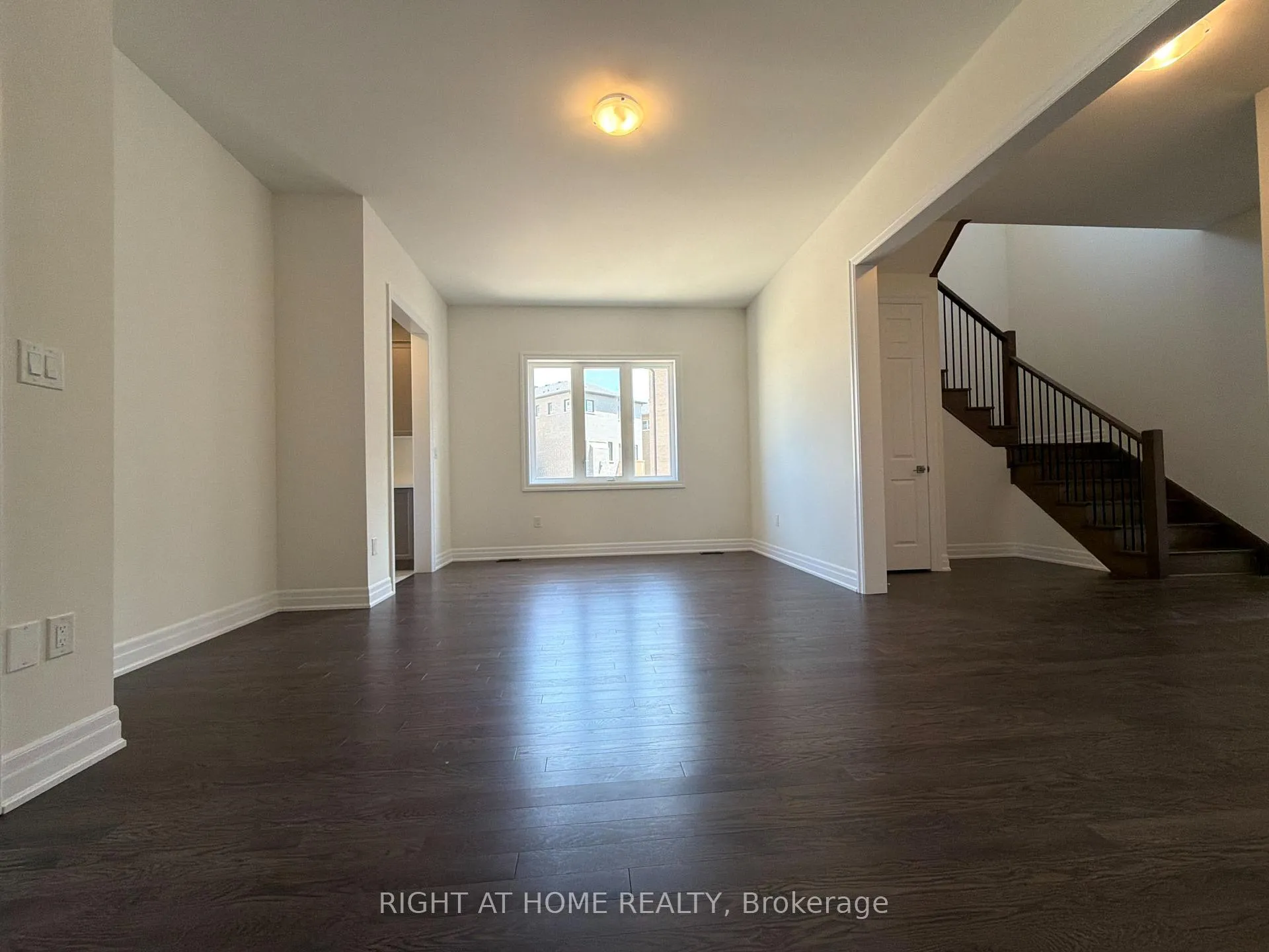 Photo 9 of 2127 Binbrook Drive, Oshawa, Kedron — HOMEH
