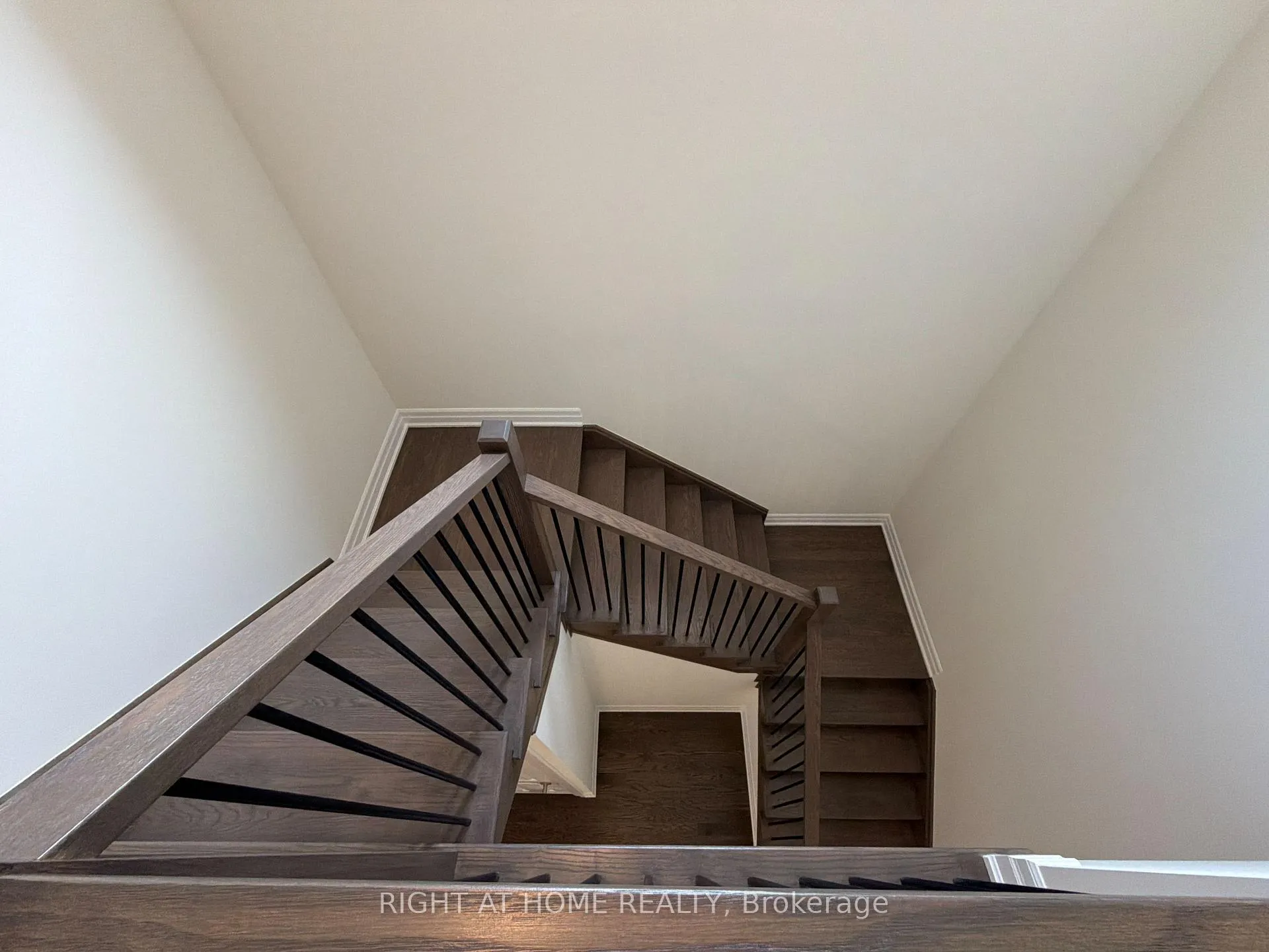 Photo 23 of 2127 Binbrook Drive, Oshawa, Kedron — HOMEH