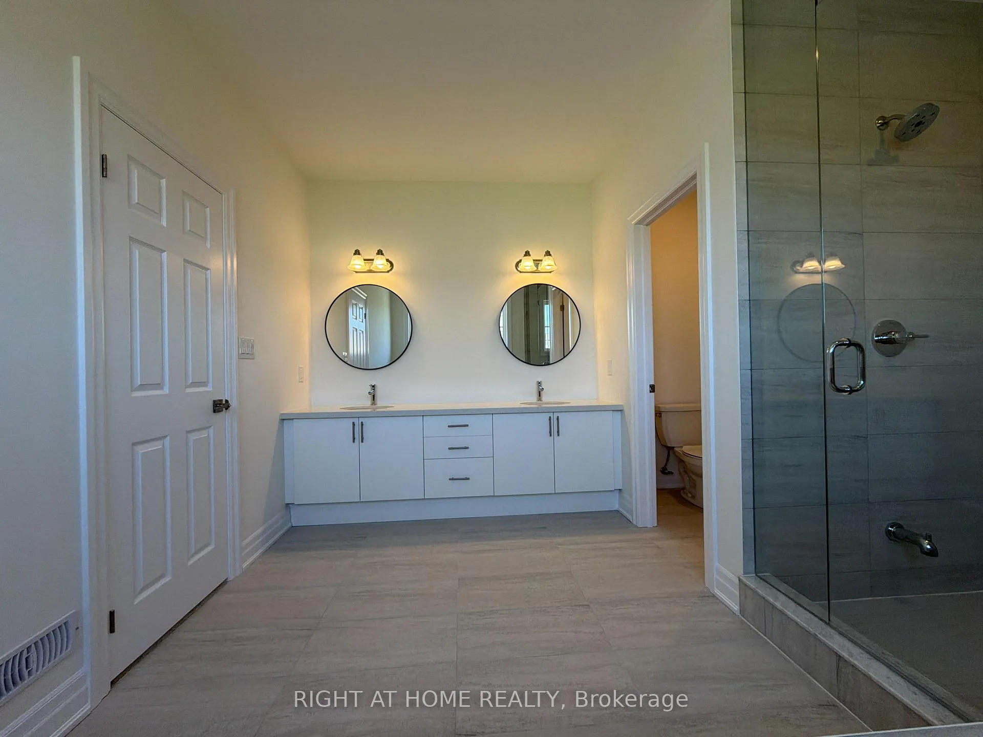 Photo 33 of 2127 Binbrook Drive, Oshawa, Kedron — HOMEH