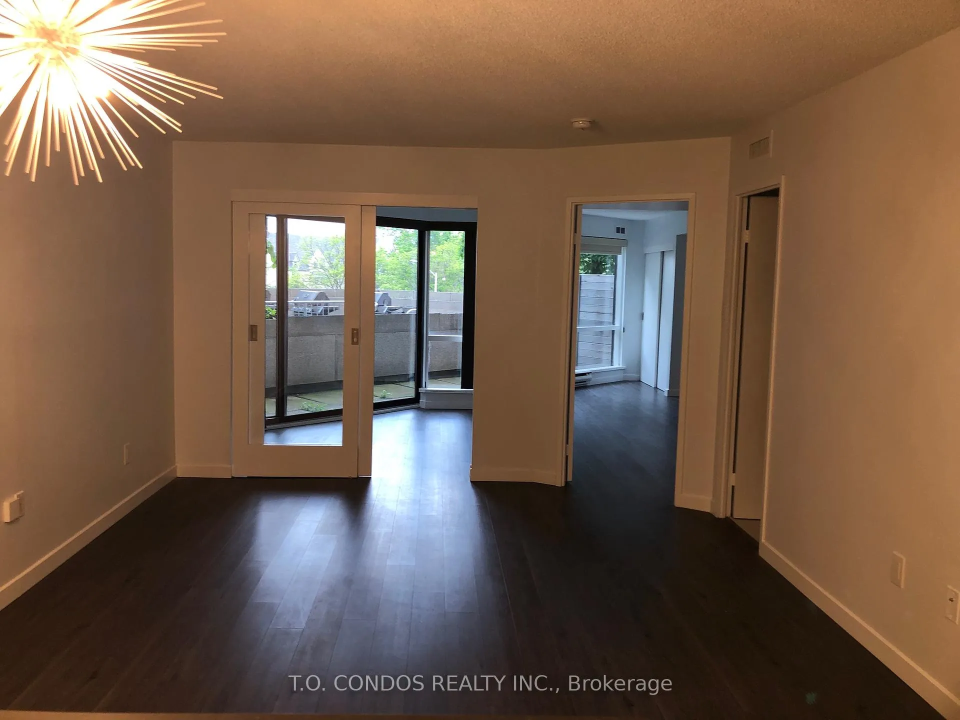 Photo 9 of Unit 318, 1001 Bay Street, Toronto, Bay Street Corridor — HOMEH