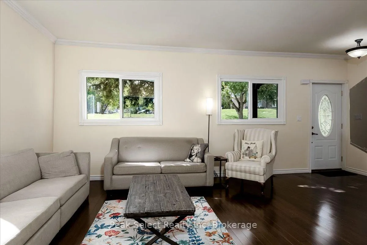 Photo 5 of 165 Thomas Street, St. Marys — HOMEH