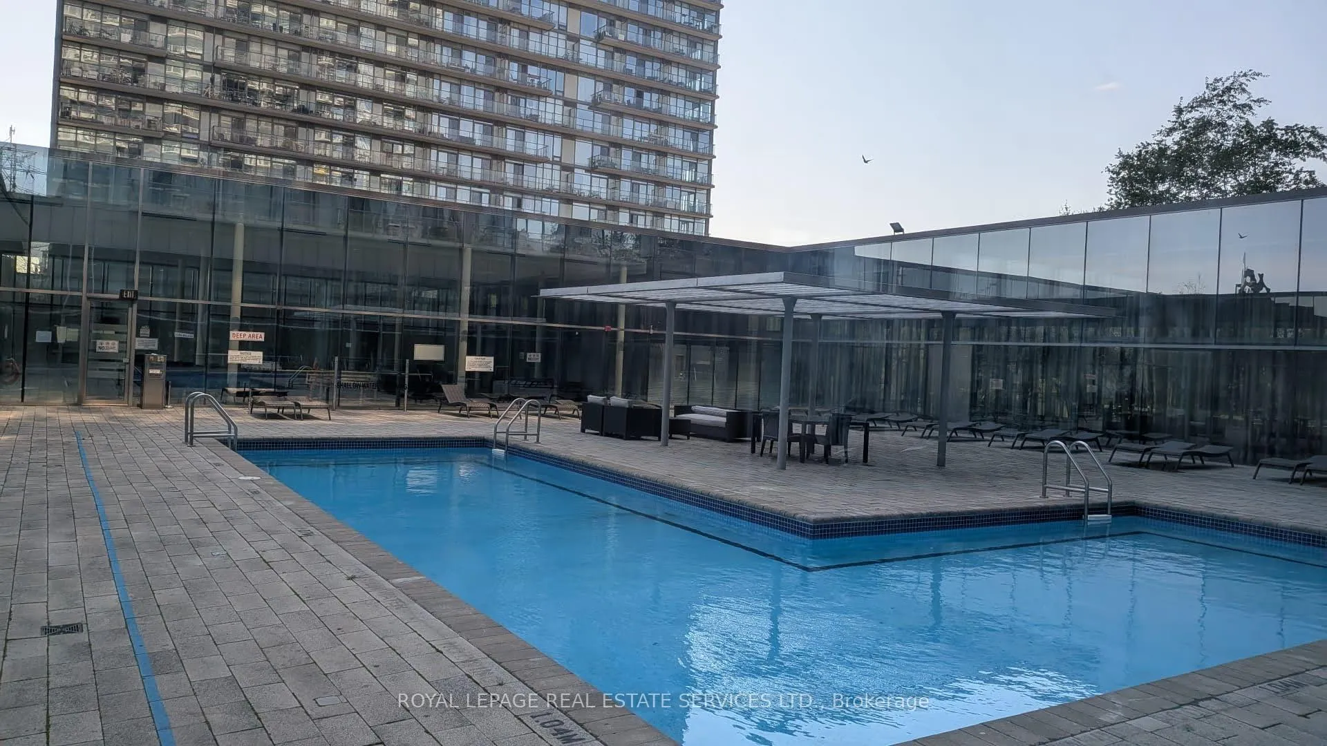 Photo 11 of Unit 2412, 105 The Queensway, Toronto, High Park-Swansea — HOMEH