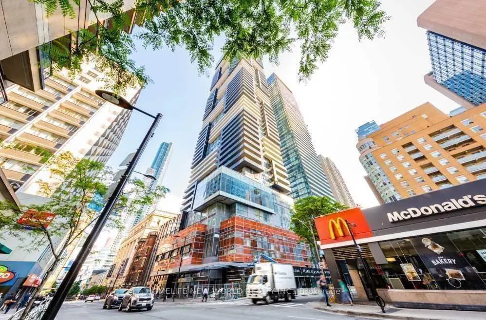 Photo 1 of Unit 1009, 7 Grenville Street, Toronto, Bay Street Corridor — HOMEH