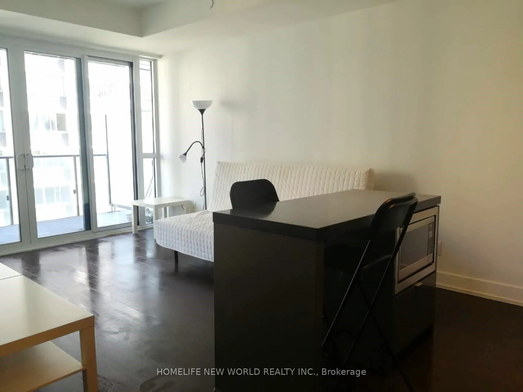Photo 3 of Unit 1009, 7 Grenville Street, Toronto, Bay Street Corridor — HOMEH