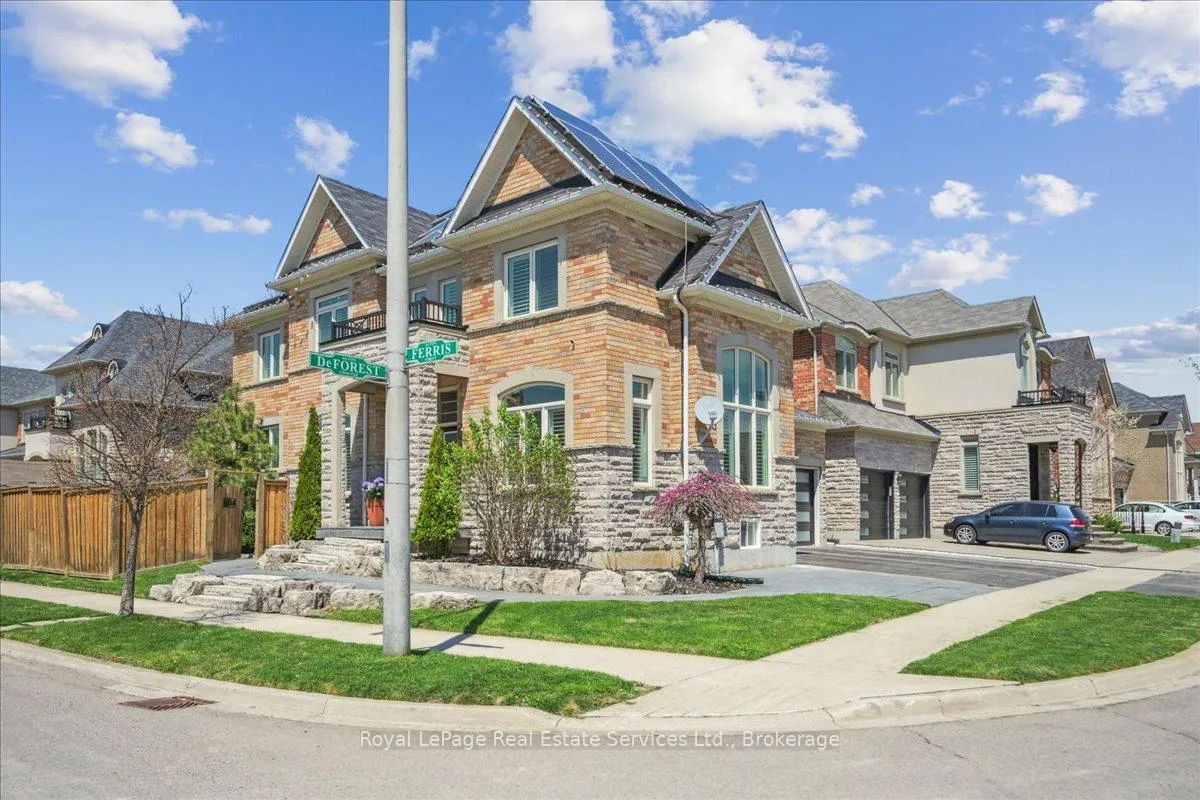 Photo 1 of 4737 Deforest Crescent, Burlington, Alton — HOMEH