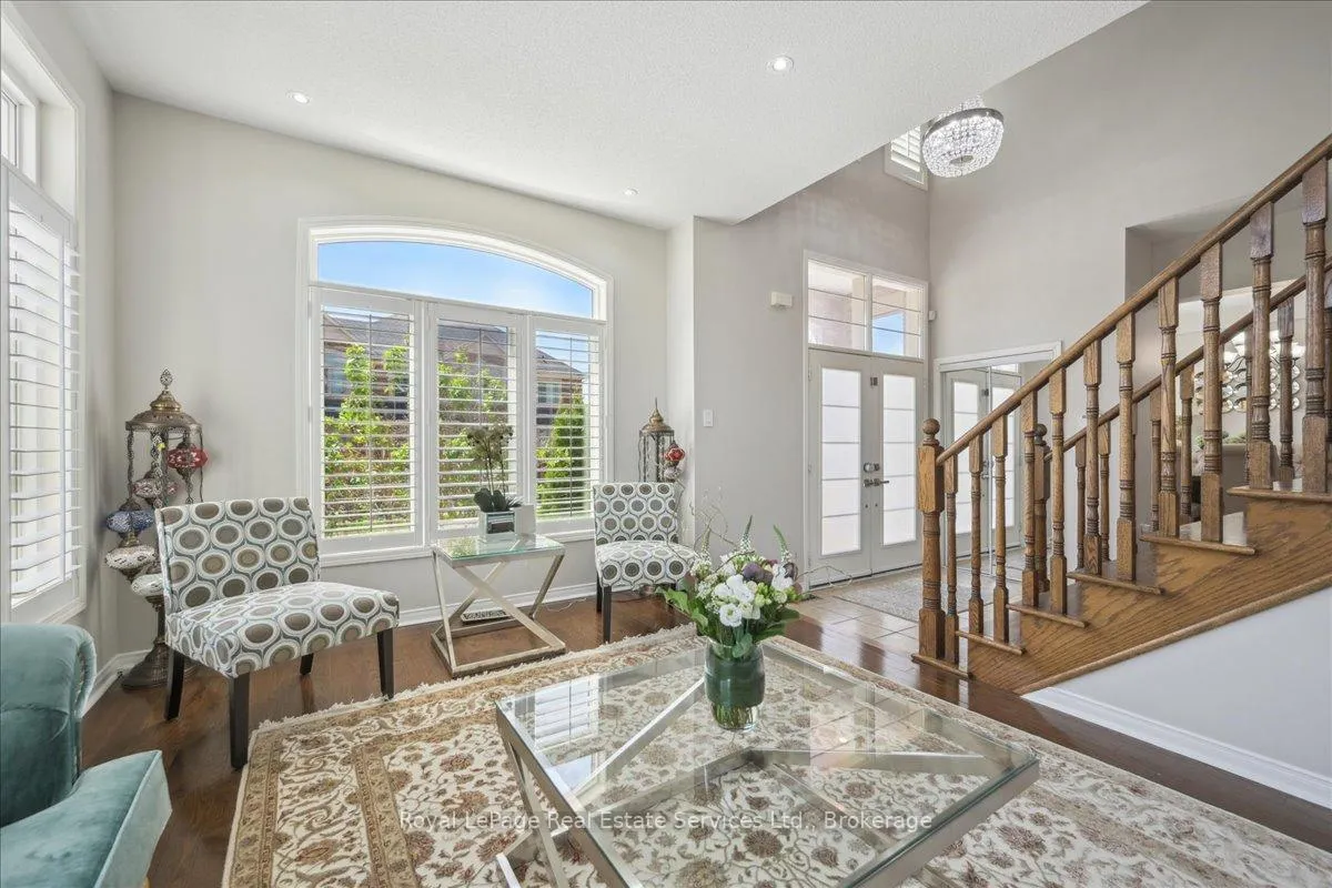 Photo 6 of 4737 Deforest Crescent, Burlington, Alton — HOMEH