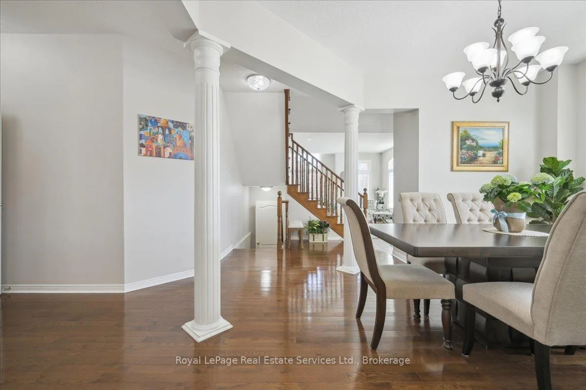 Photo 10 of 4737 Deforest Crescent, Burlington, Alton — HOMEH
