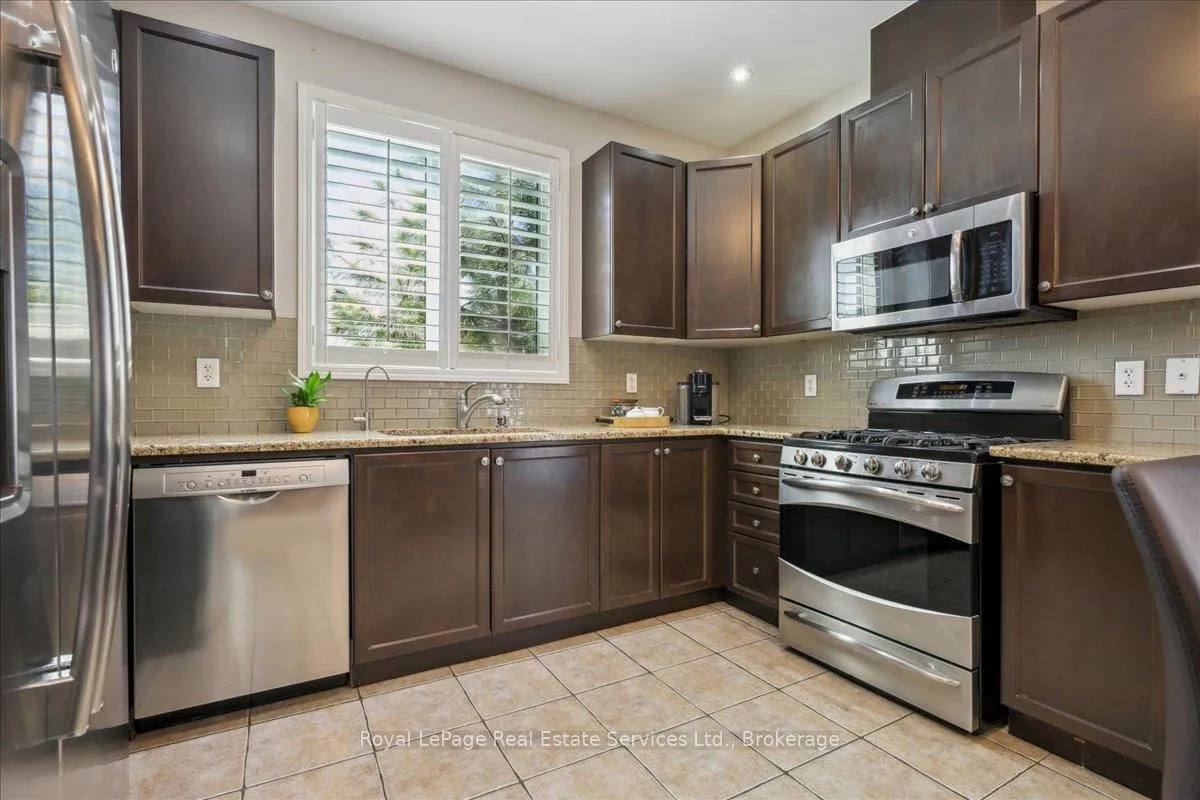 Photo 19 of 4737 Deforest Crescent, Burlington, Alton — HOMEH