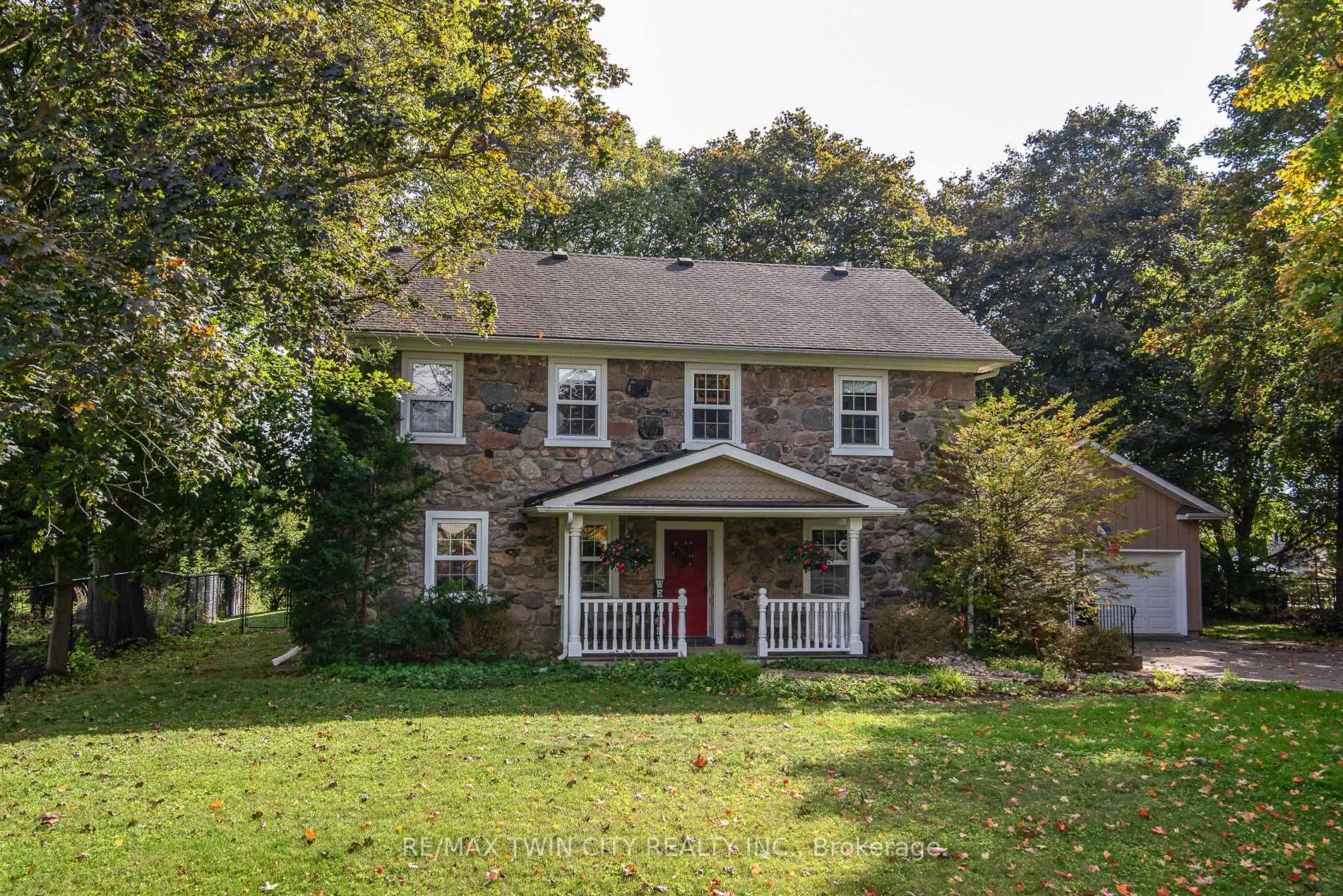 Front of 274 Woodridge Drive