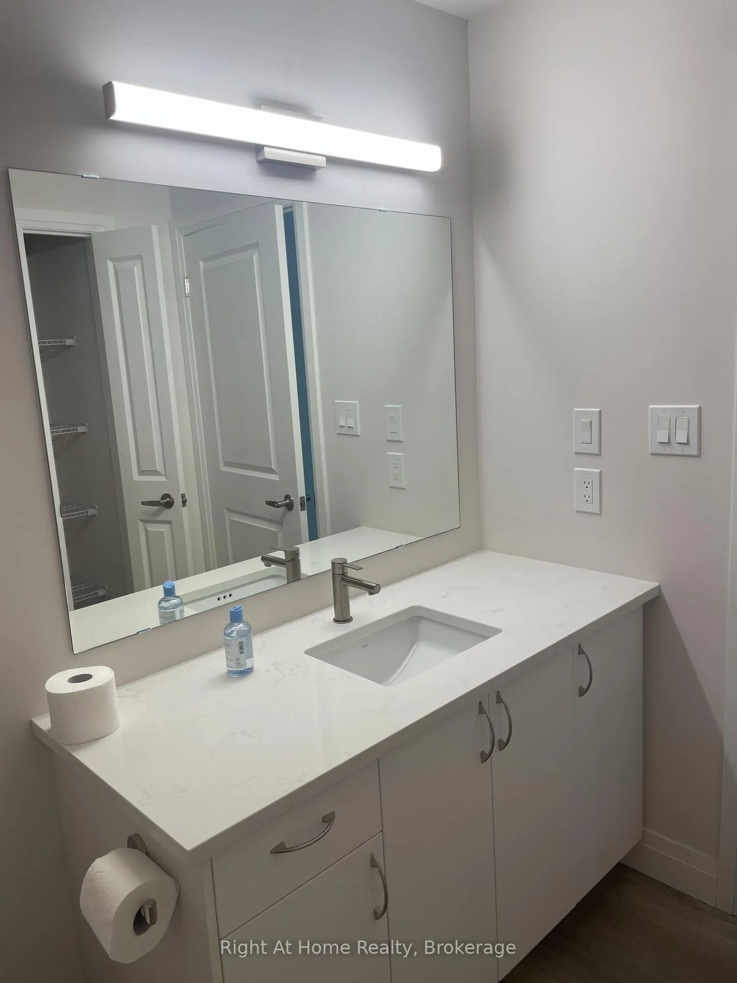Photo 11 of Unit 115, 6415 Regional Road 25, Milton, Coates — HOMEH