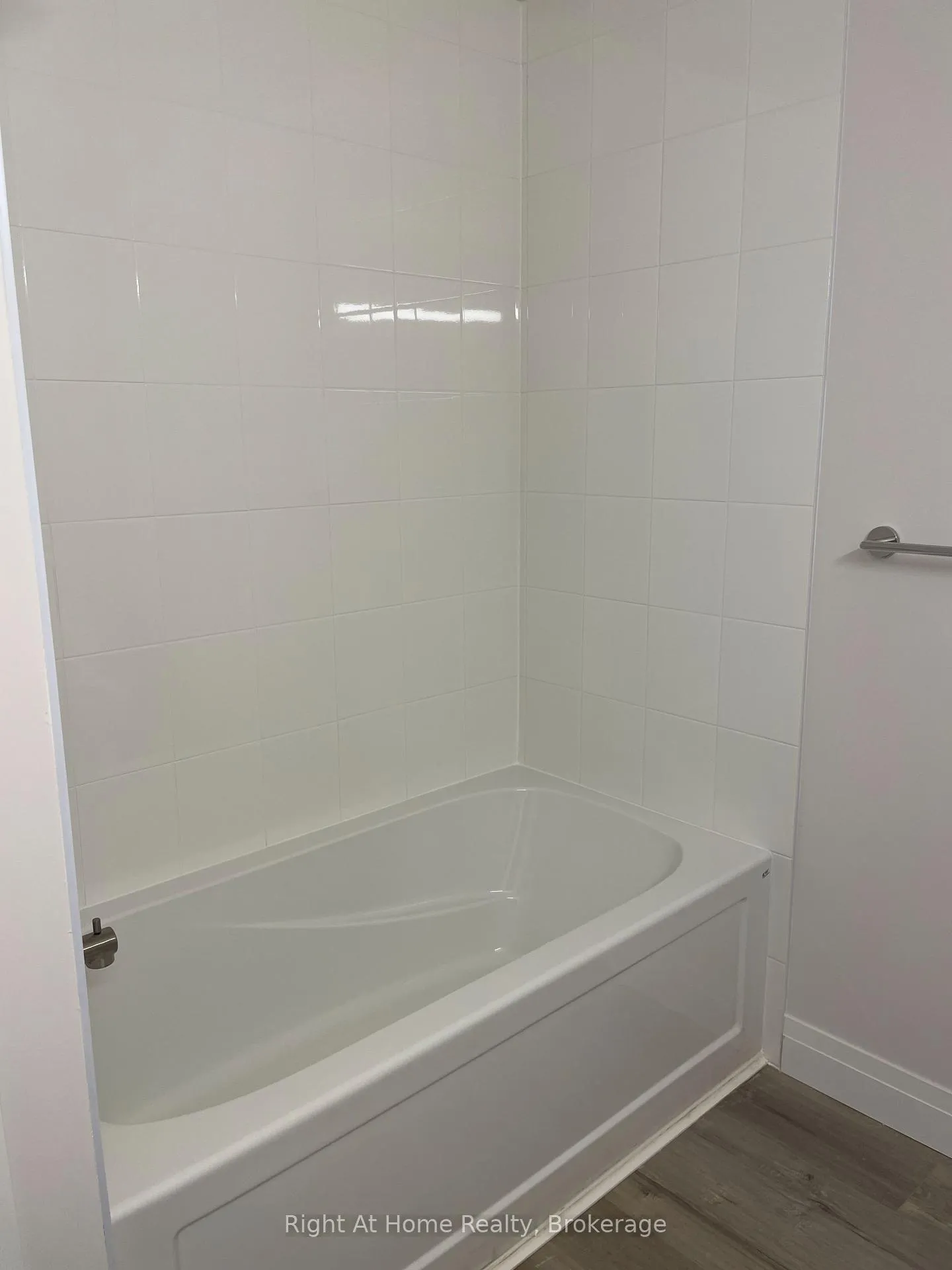 Photo 12 of Unit 115, 6415 Regional Road 25, Milton, Coates — HOMEH