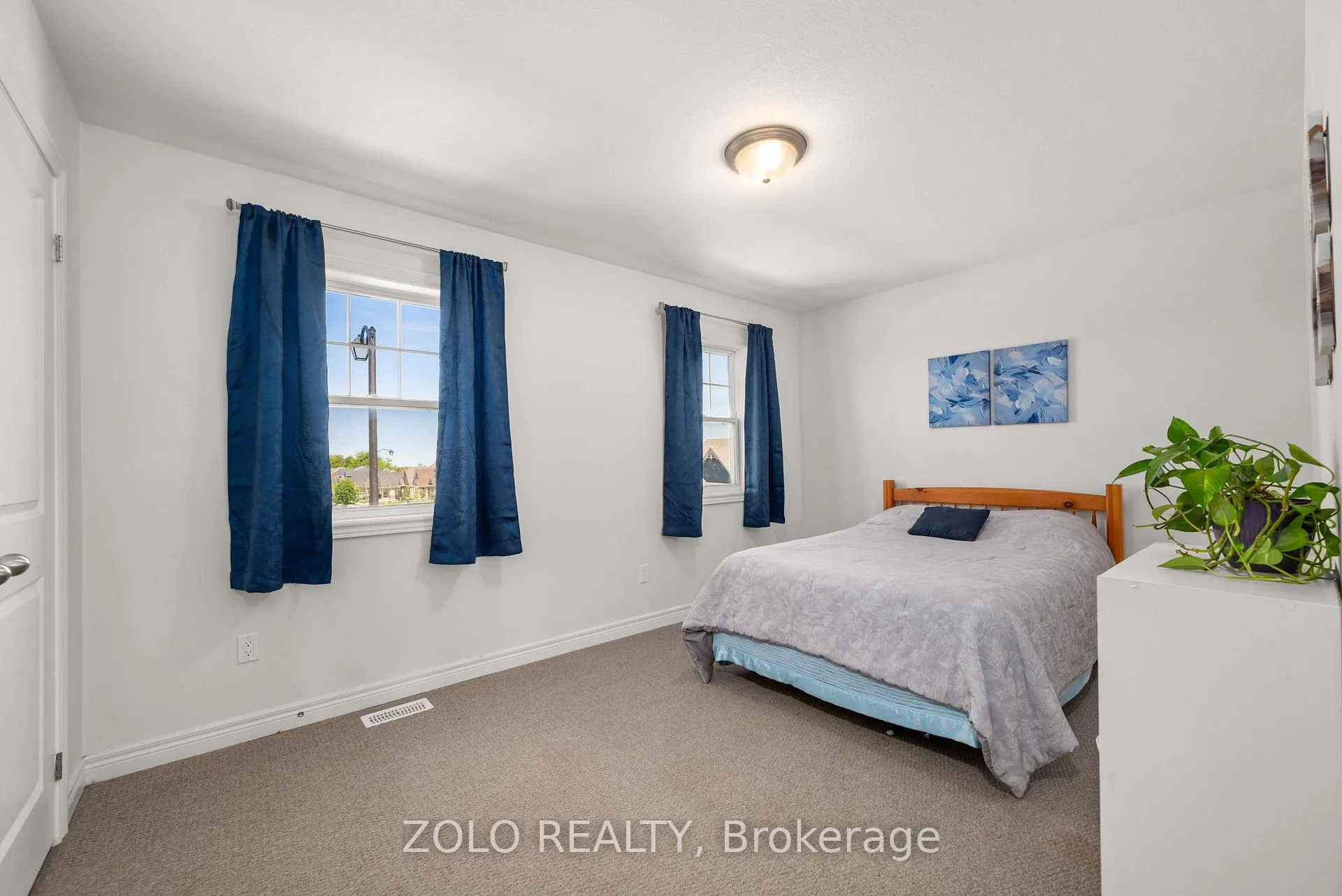 Photo 17 of 227 Rowberry Boulevard, Peterborough, Northcrest Ward 5 — HOMEH