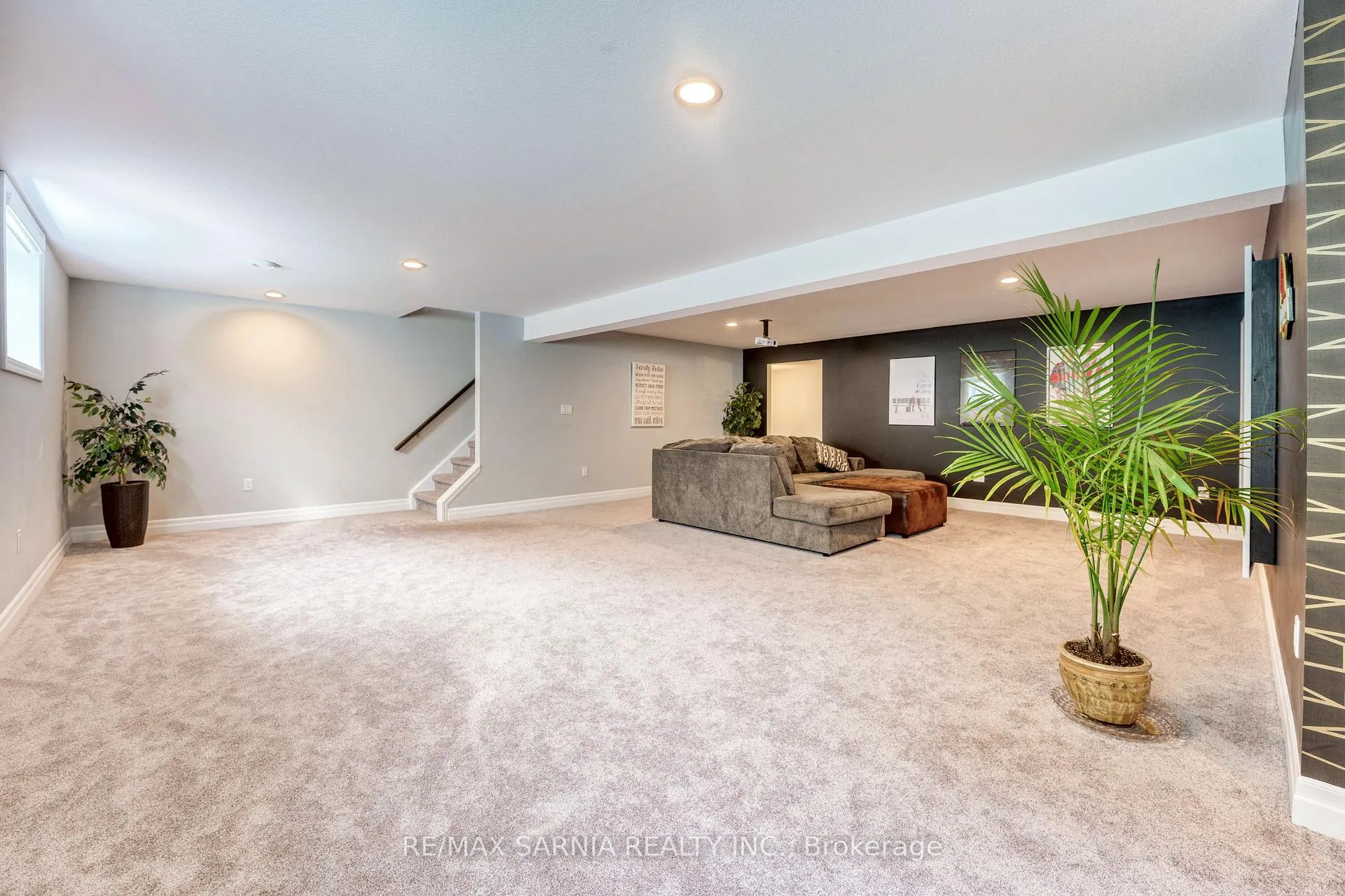 Photo 23 of 300 Lexington Boulevard, St. Clair — HOMEH