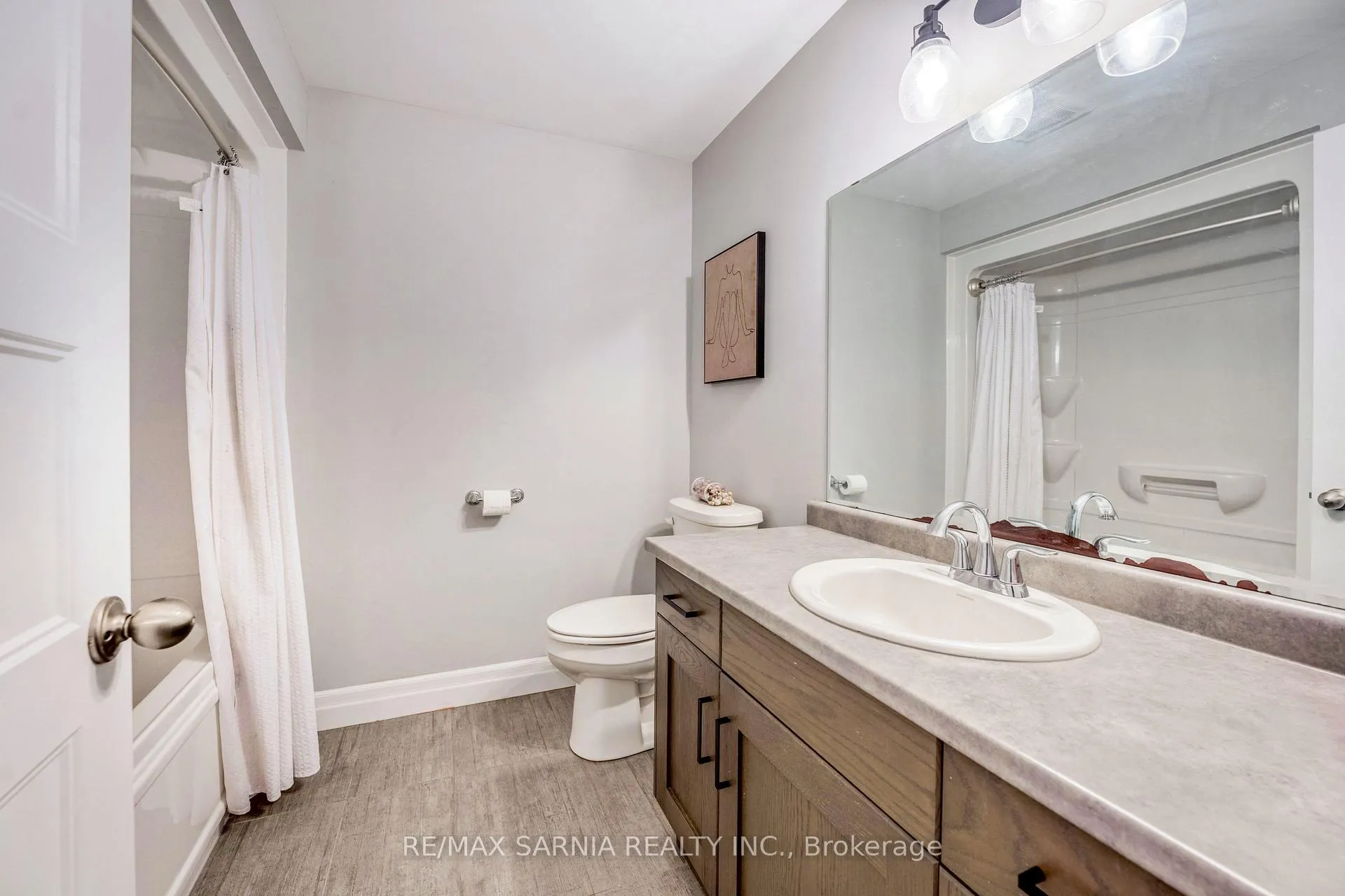 Photo 25 of 300 Lexington Boulevard, St. Clair — HOMEH